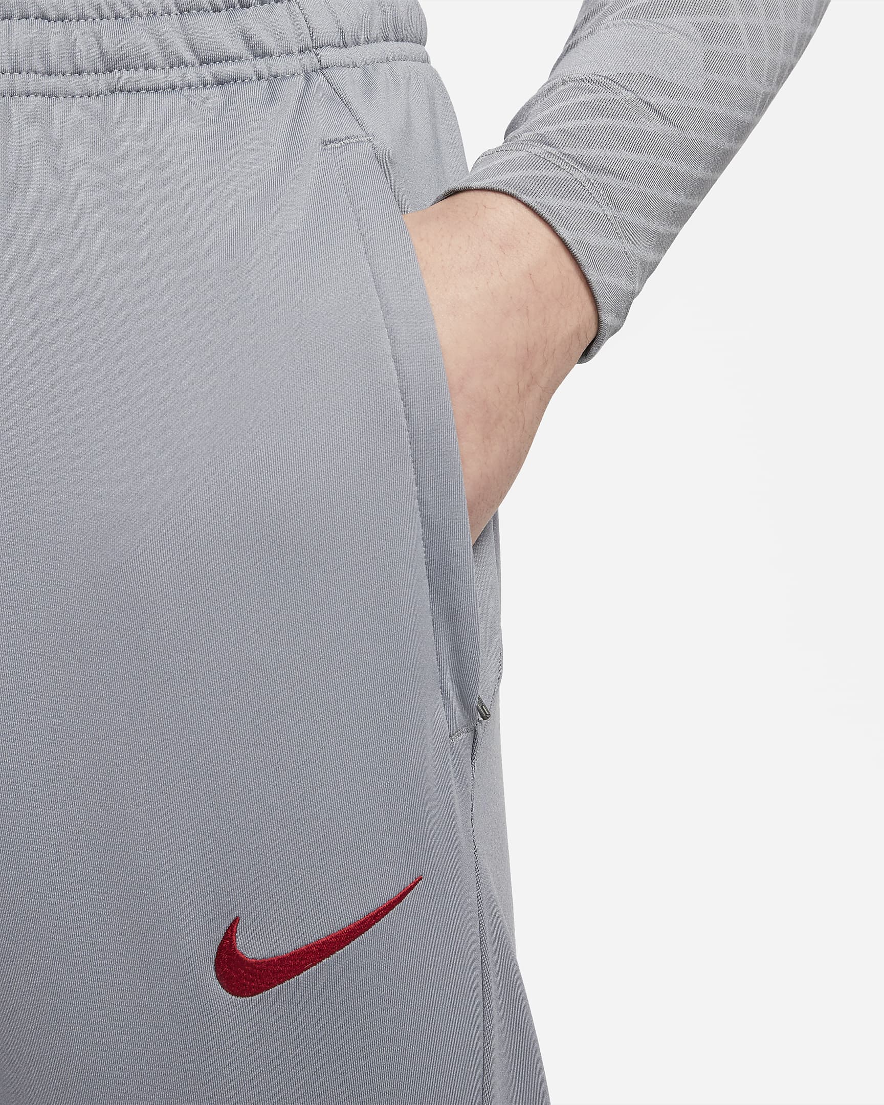 liverpool strike pants