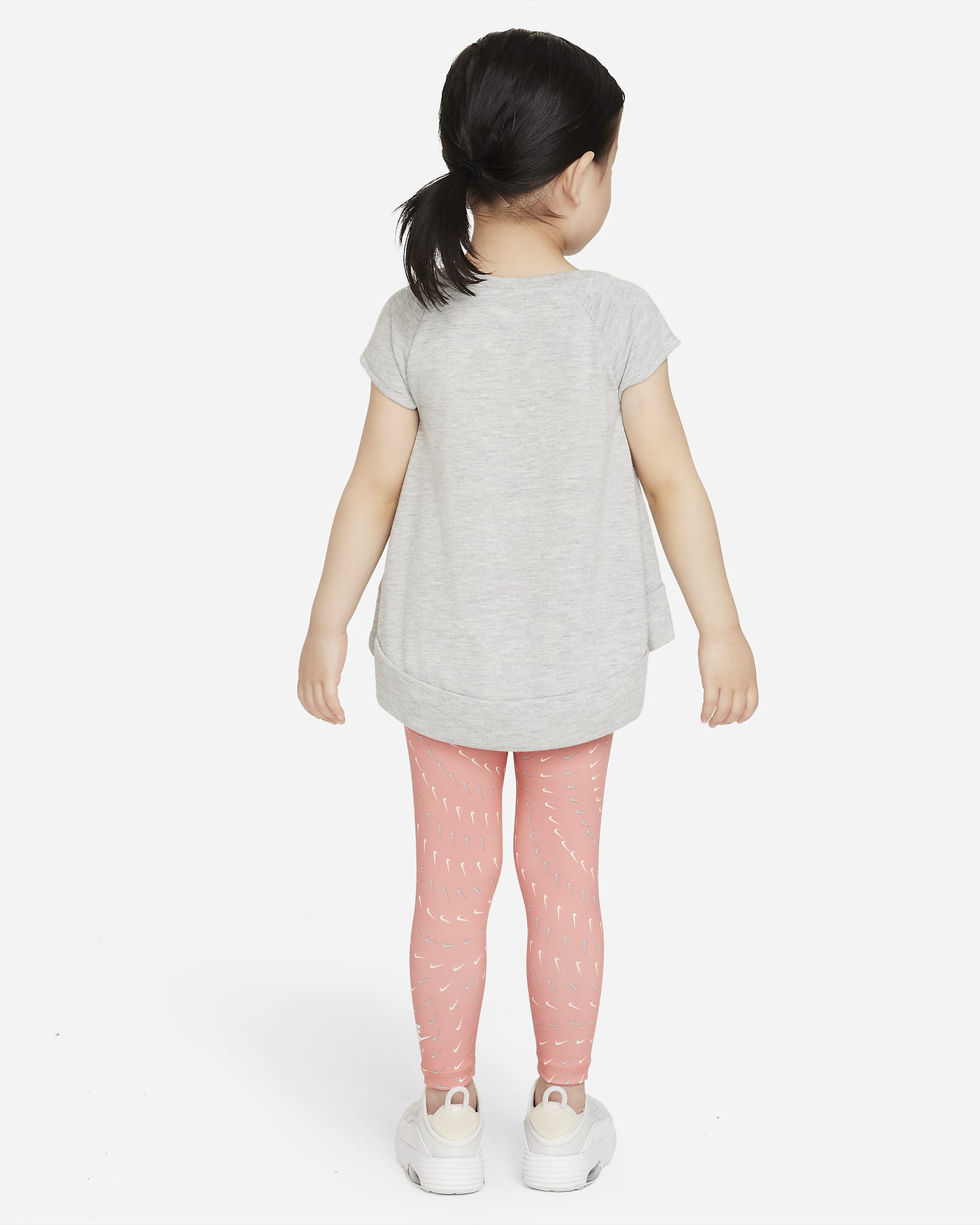 Nike Baby (1224M) TShirt and Leggings Set.
