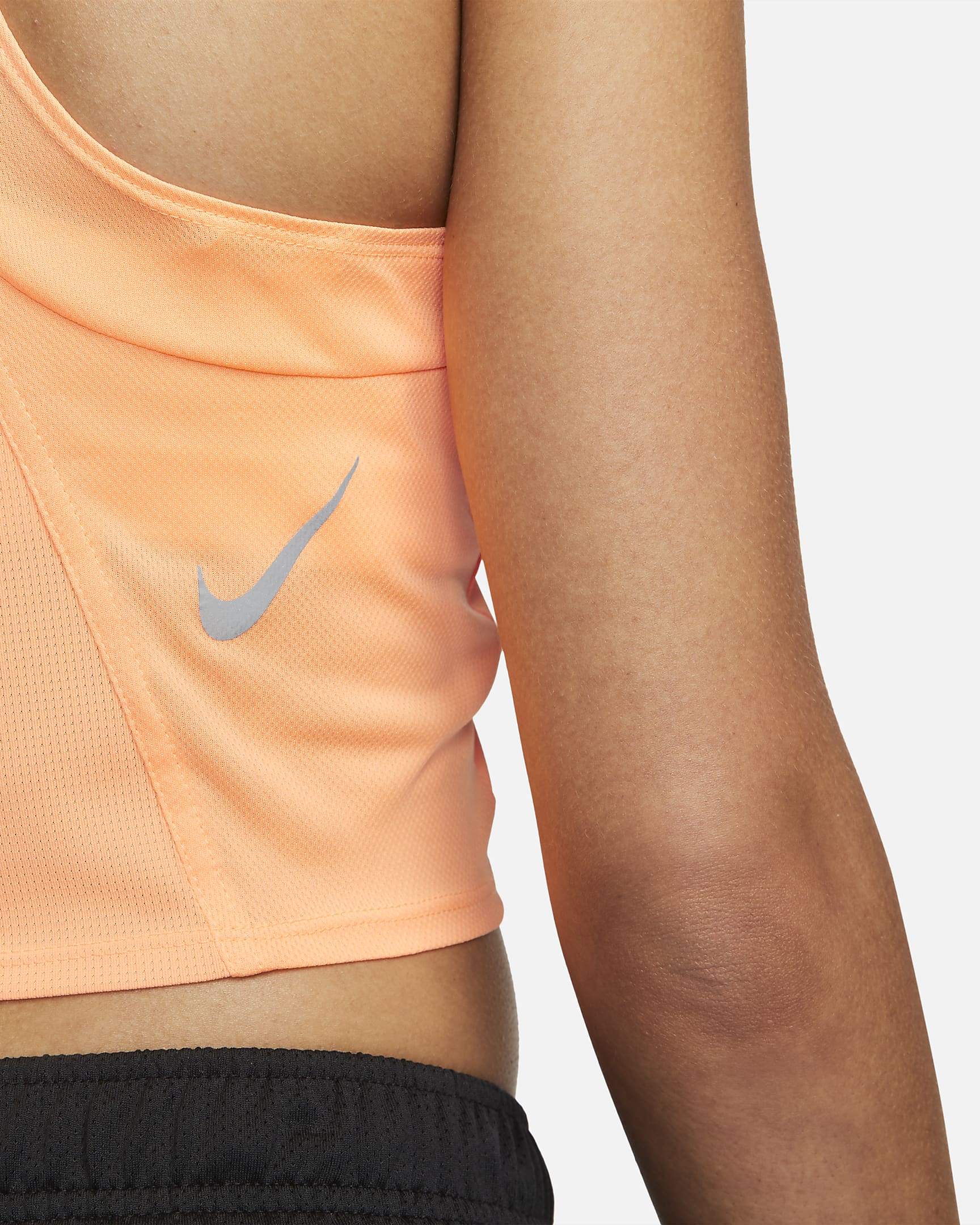 Nike DriFIT Race Women's Cropped Running Tank. Nike LU