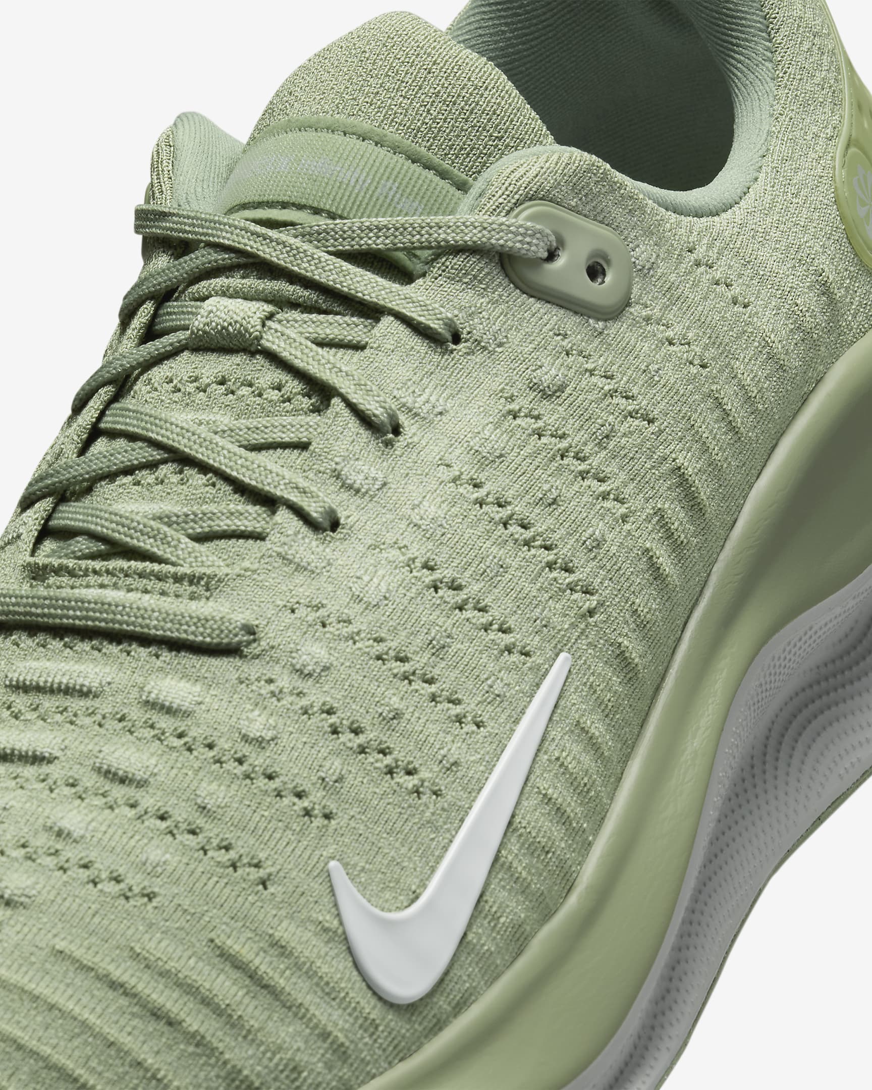 Tenis de correr en carretera para hombre Nike InfinityRN 4 - Verde aceite/Horizonte jade/Plata claro