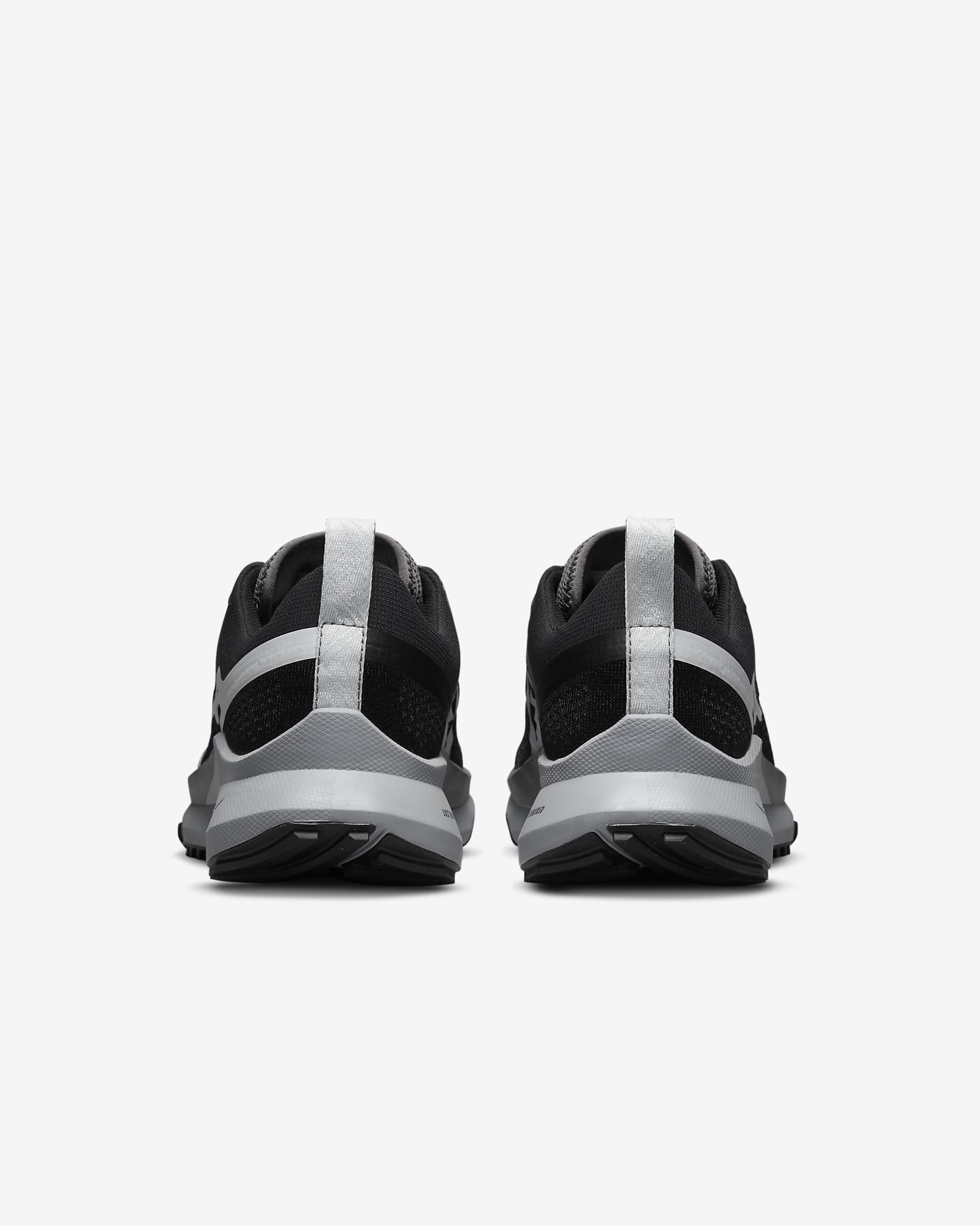 zalando nike pegasus trail