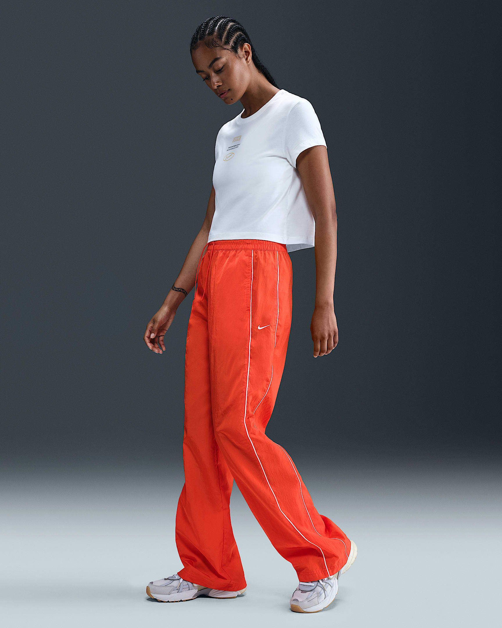 Nike Windrunner Women's High-Waisted Woven Open-Hem Pants - Picante Red/Sail/Sail