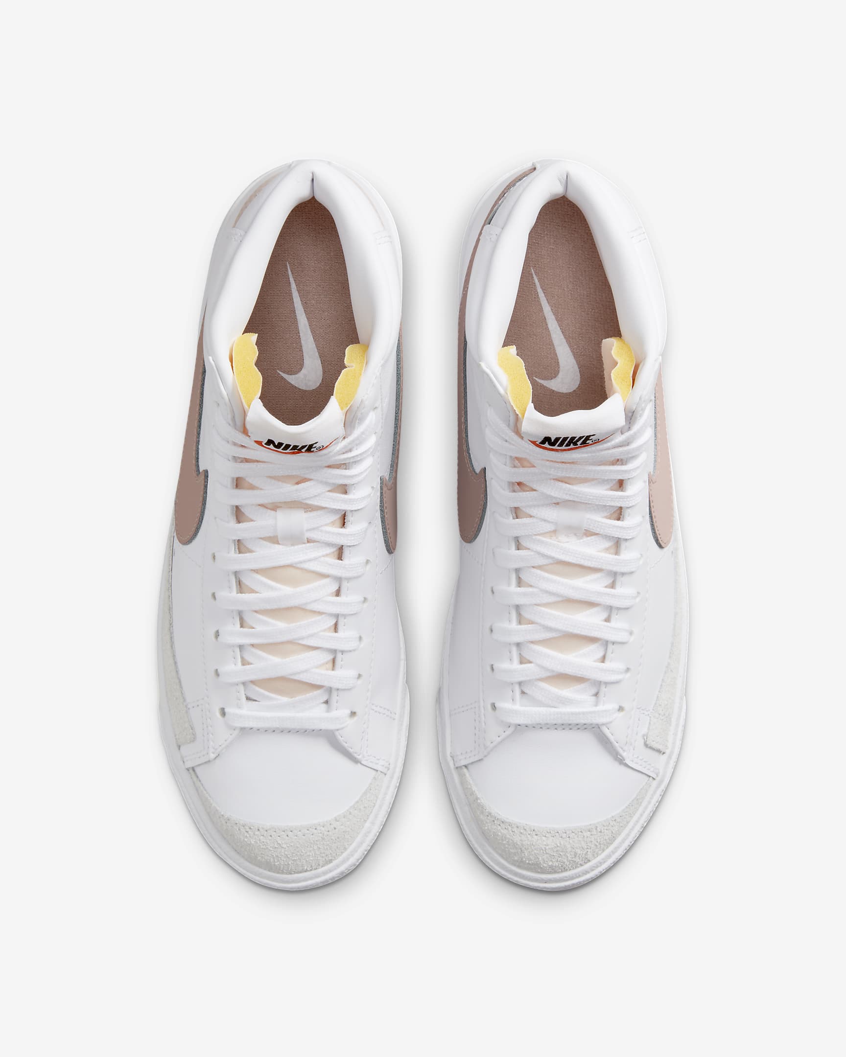 Nike Blazer Mid '77 Women's Shoes. Nike AT