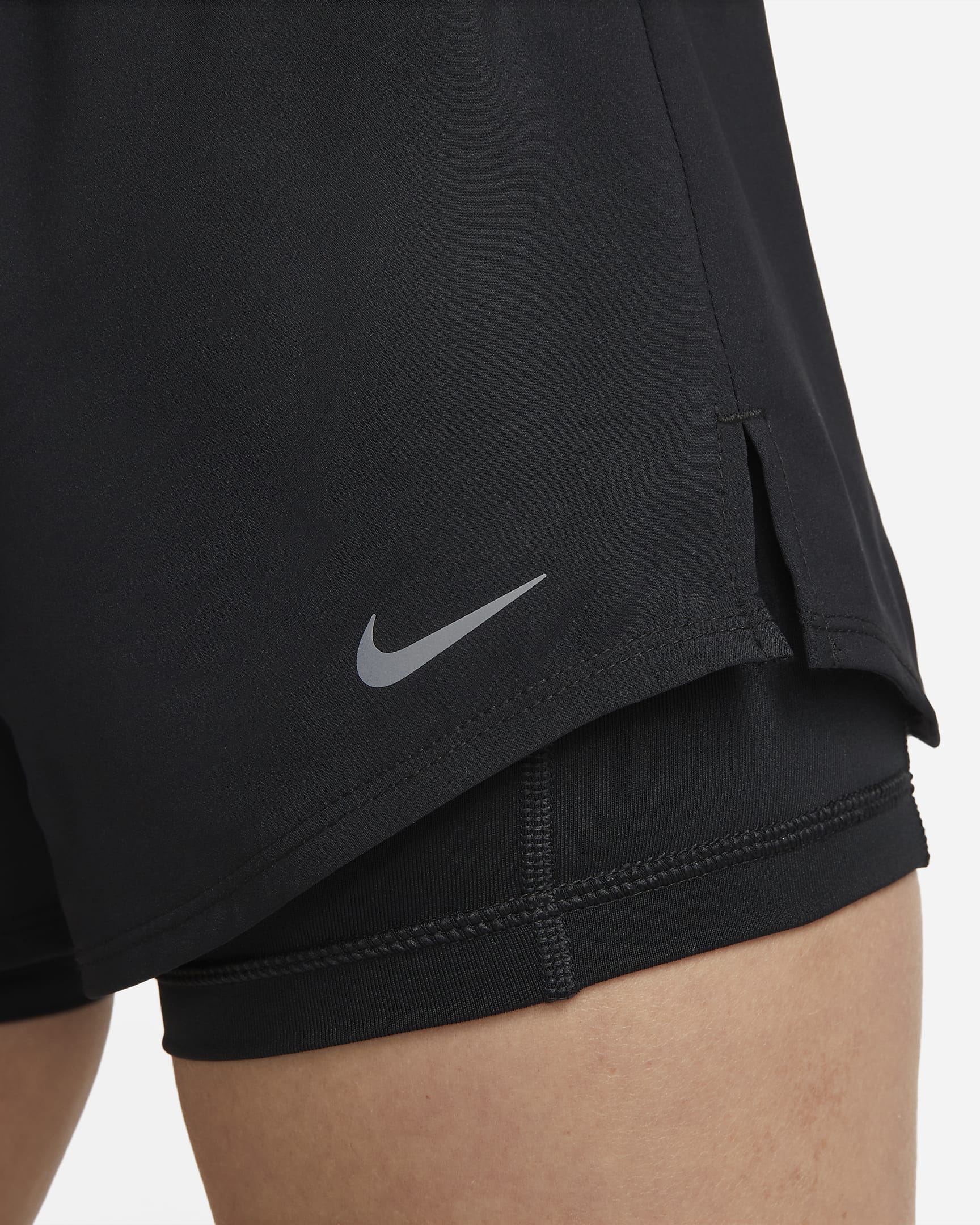 Nike Dri-FIT One Women's Mid-Rise 8cm (approx.) 2-in-1 Shorts - Black