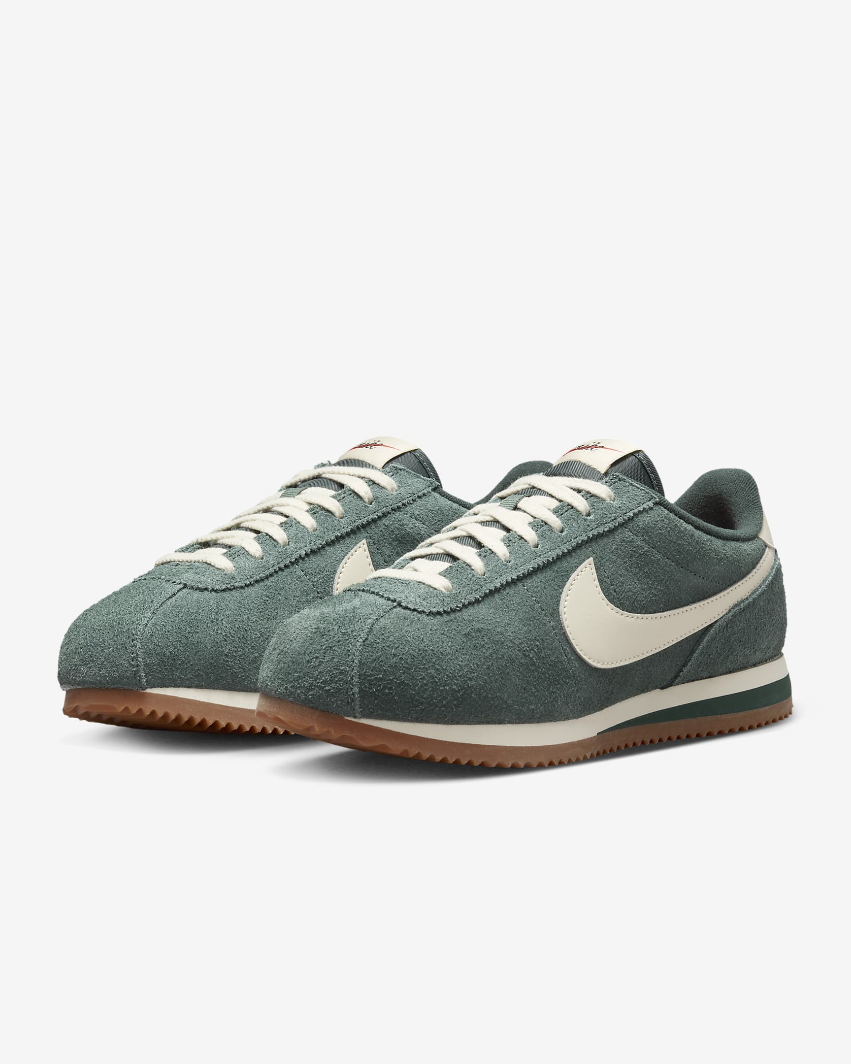 Tenis para mujer Nike Cortez Vintage Suede - Verde vintage/Marrón medio goma/Muselina