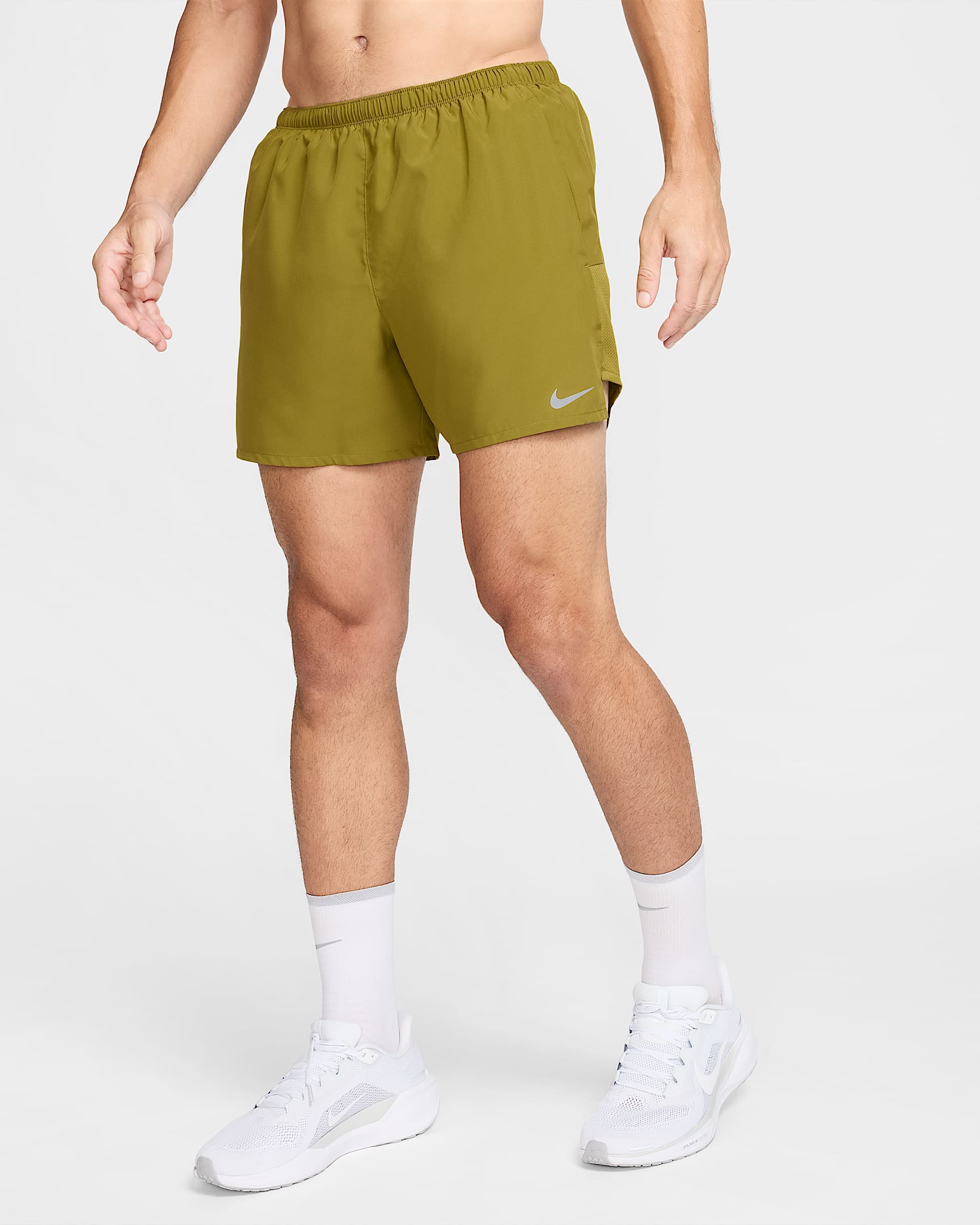 Shorts de running de 13 cm con ropa interior integrada para hombre Nike Challenger - Musgo pacífico