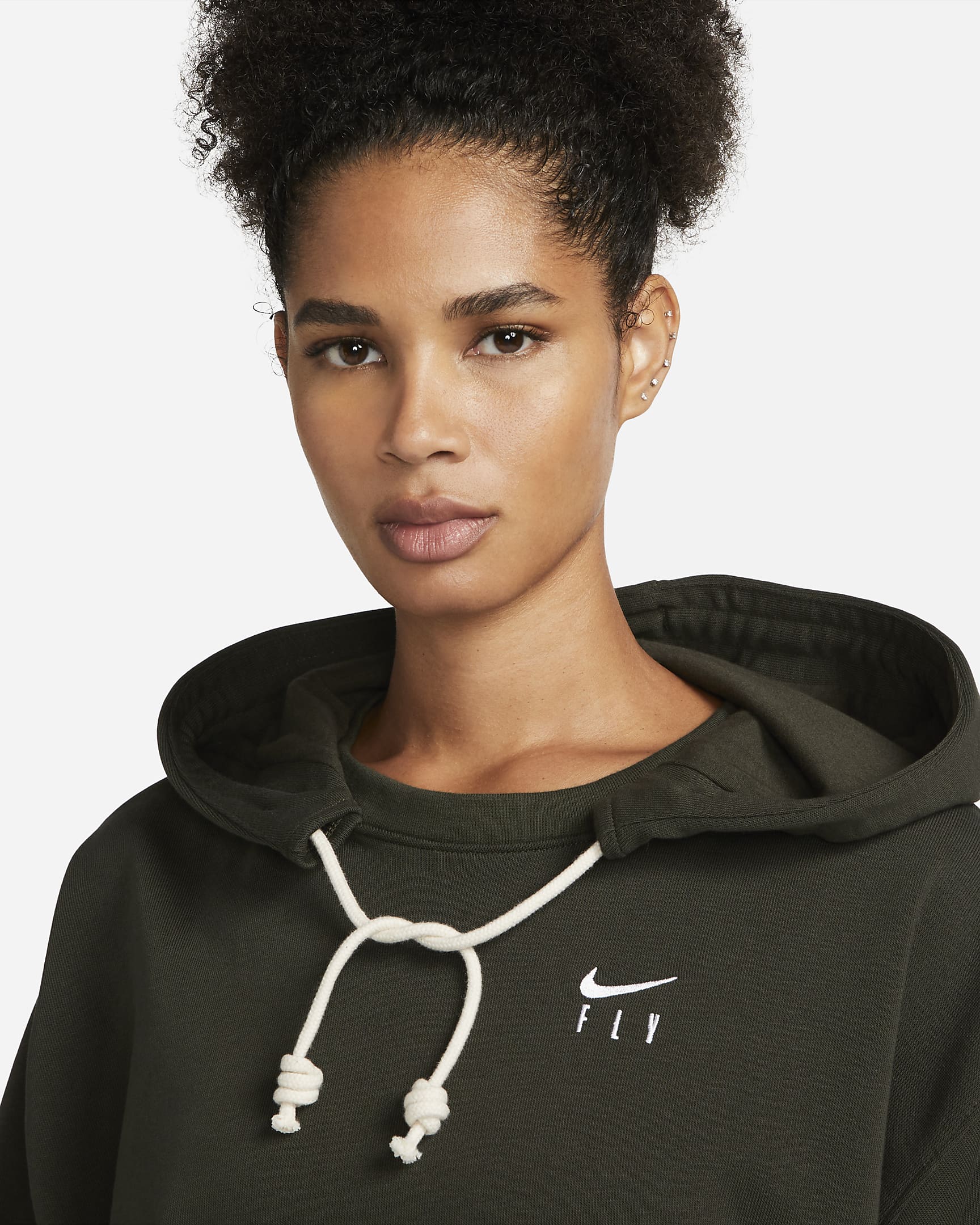 Nike DriFIT Swoosh Fly Standard Issue Women's Pullover Basketball