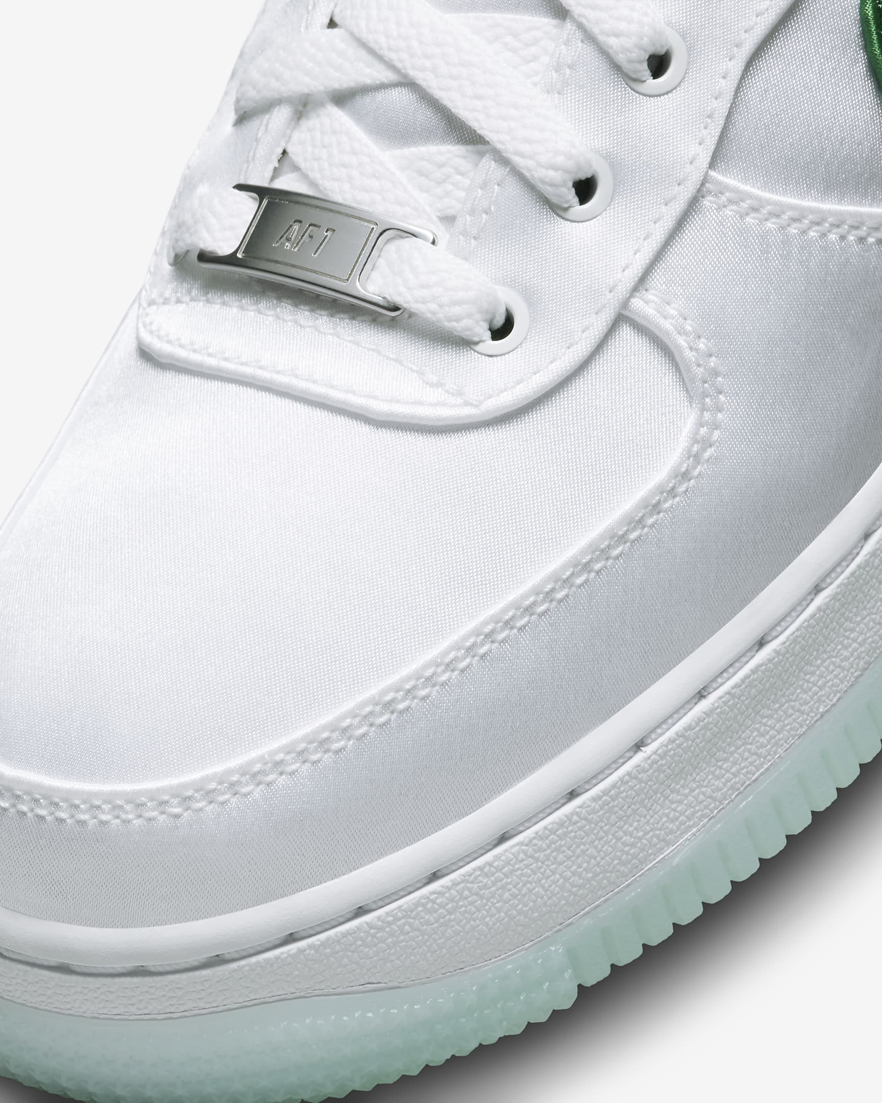 Nike Air Force 1 '07 女鞋。Nike TW