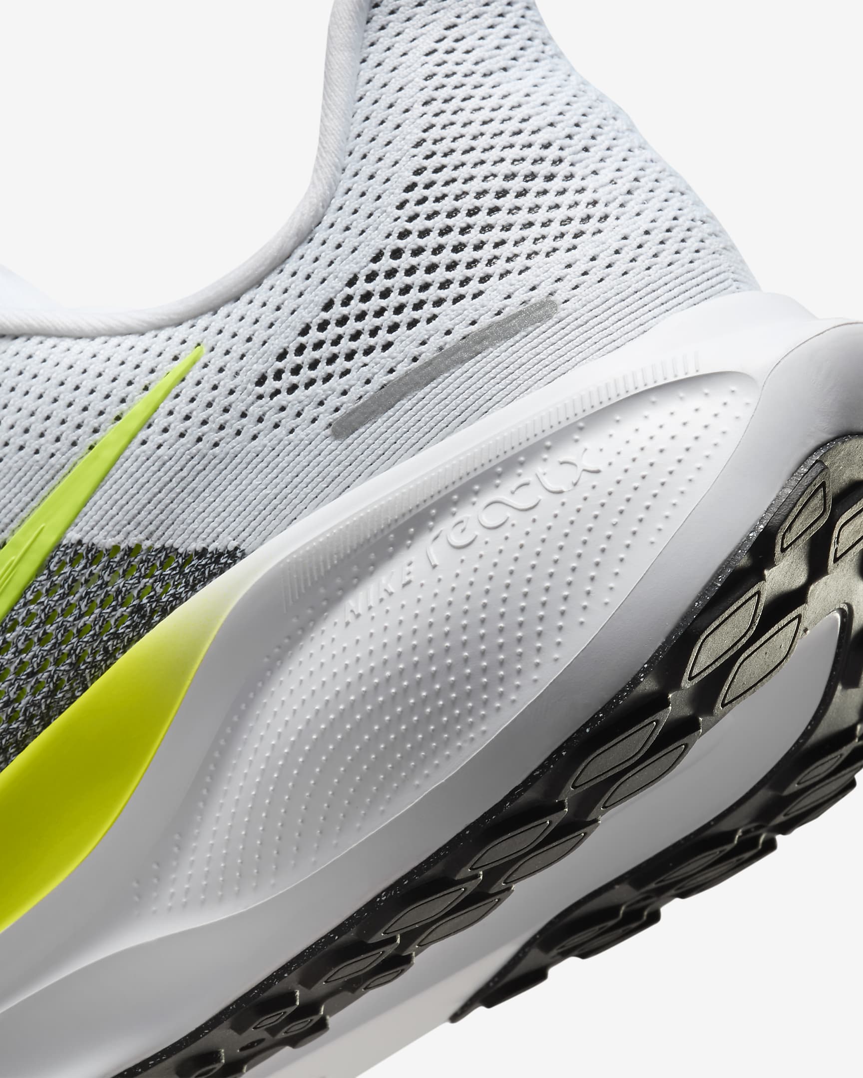 รองเท้าวิ่งโร้ดรันนิ่งผู้ชาย Nike Pegasus 41 - ขาว/ดำ/Volt