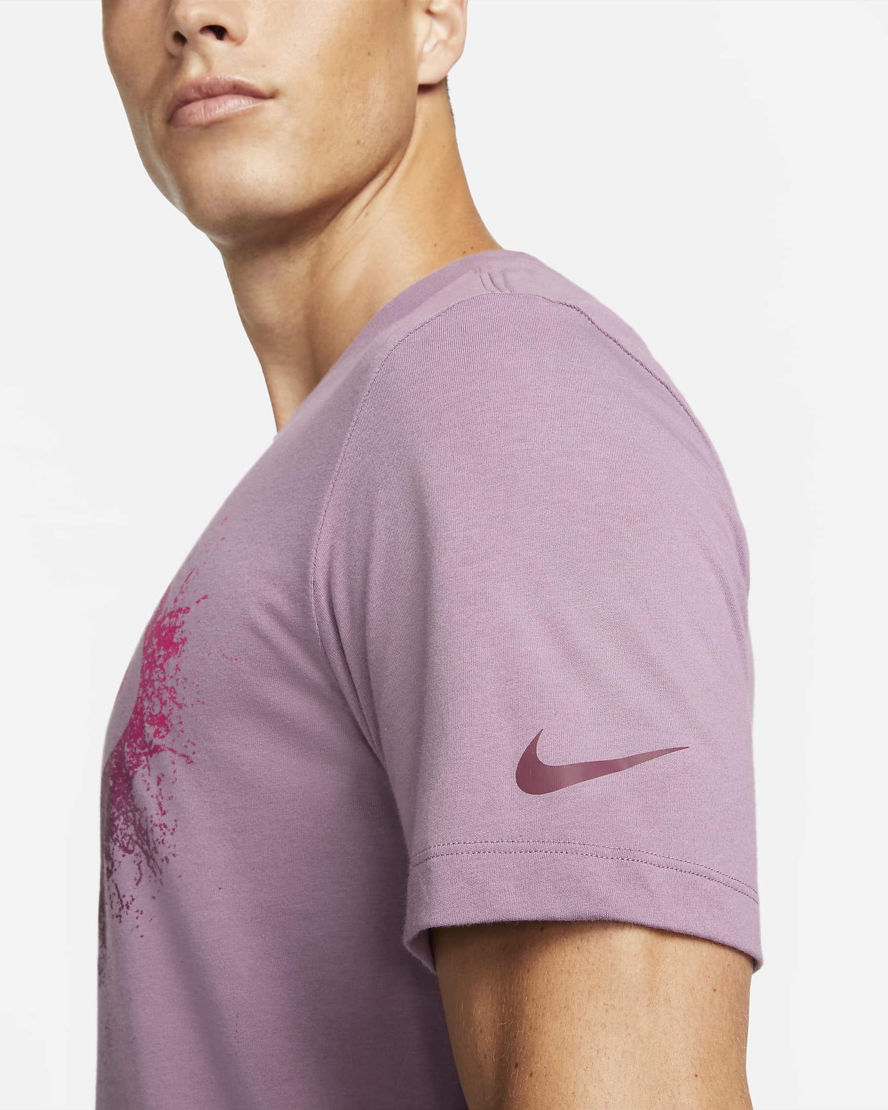 NikeCourt DriFIT Rafa Men's Tennis TShirt. Nike SK