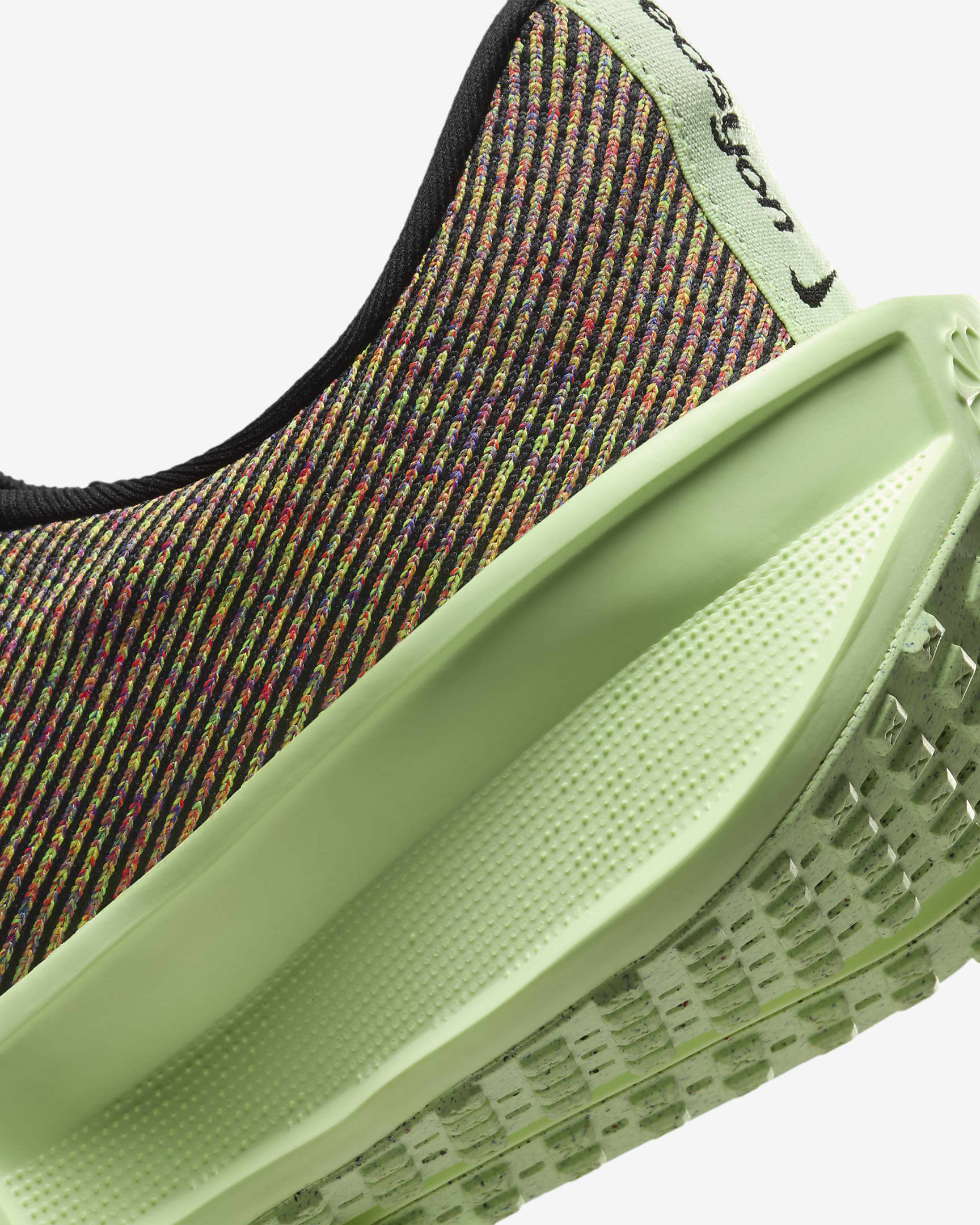 Nike Interact Run EasyOn SE Men's Road Running Shoes.