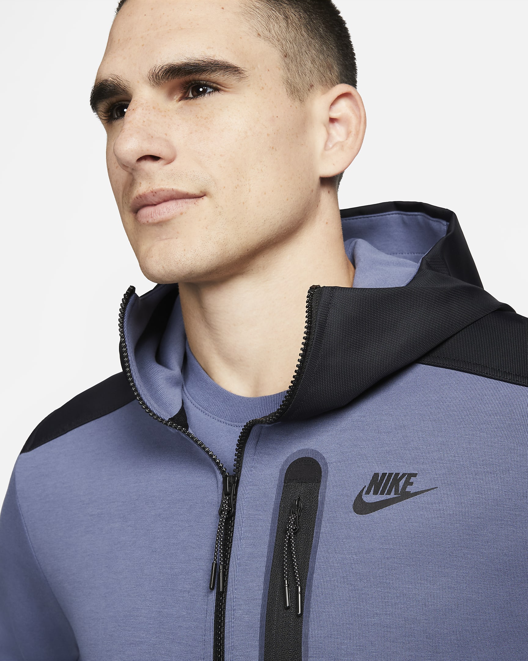 Nike Sportswear Tech Fleece Men's Full-Zip Top. Nike HR