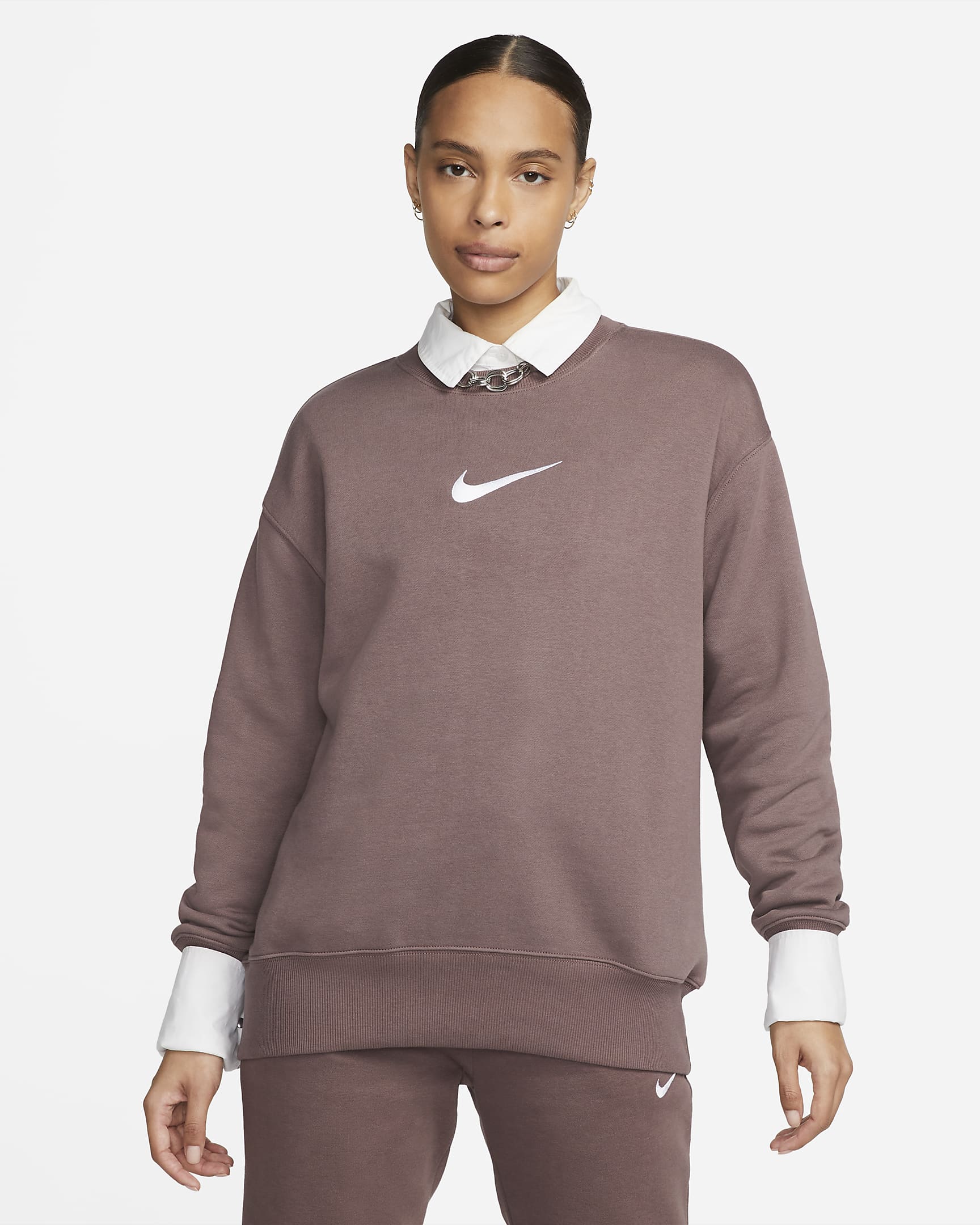 Nike Sportswear Phoenix Fleece Women's Oversized Fleece Sweatshirt. Nike SK