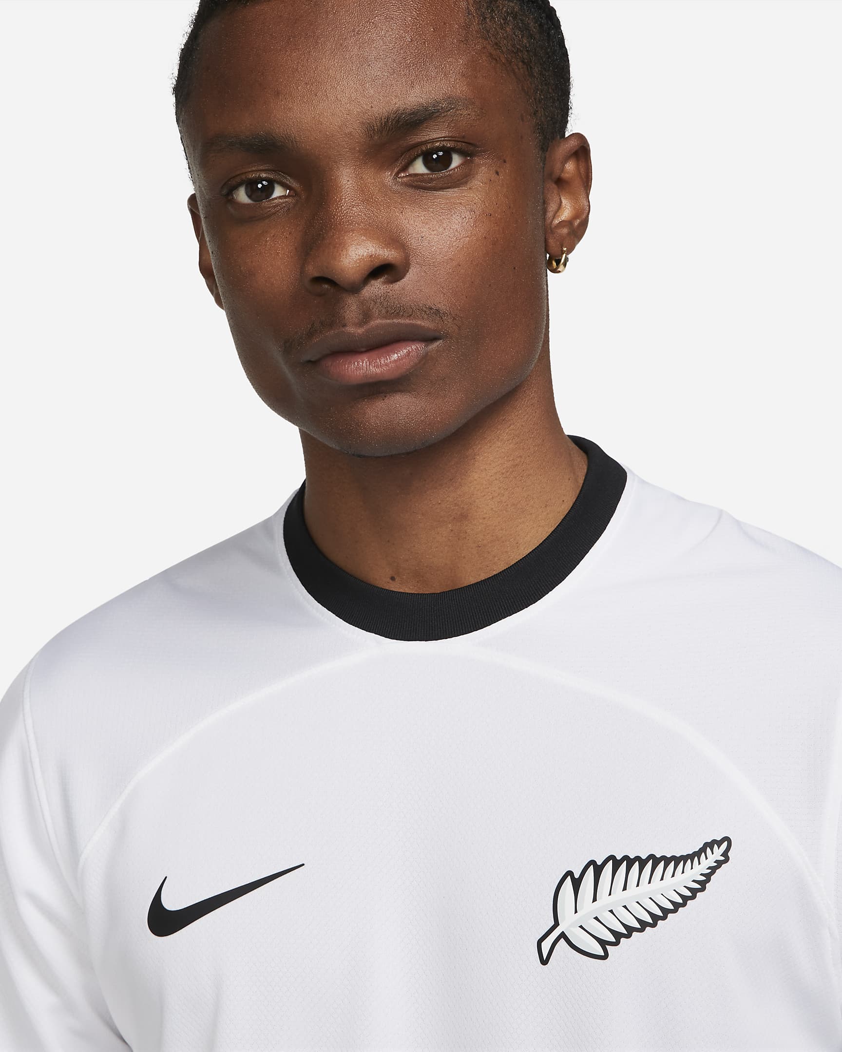 New Zealand 2022/23 Stadium Home Men's Nike DriFIT Football Shirt. Nike PT