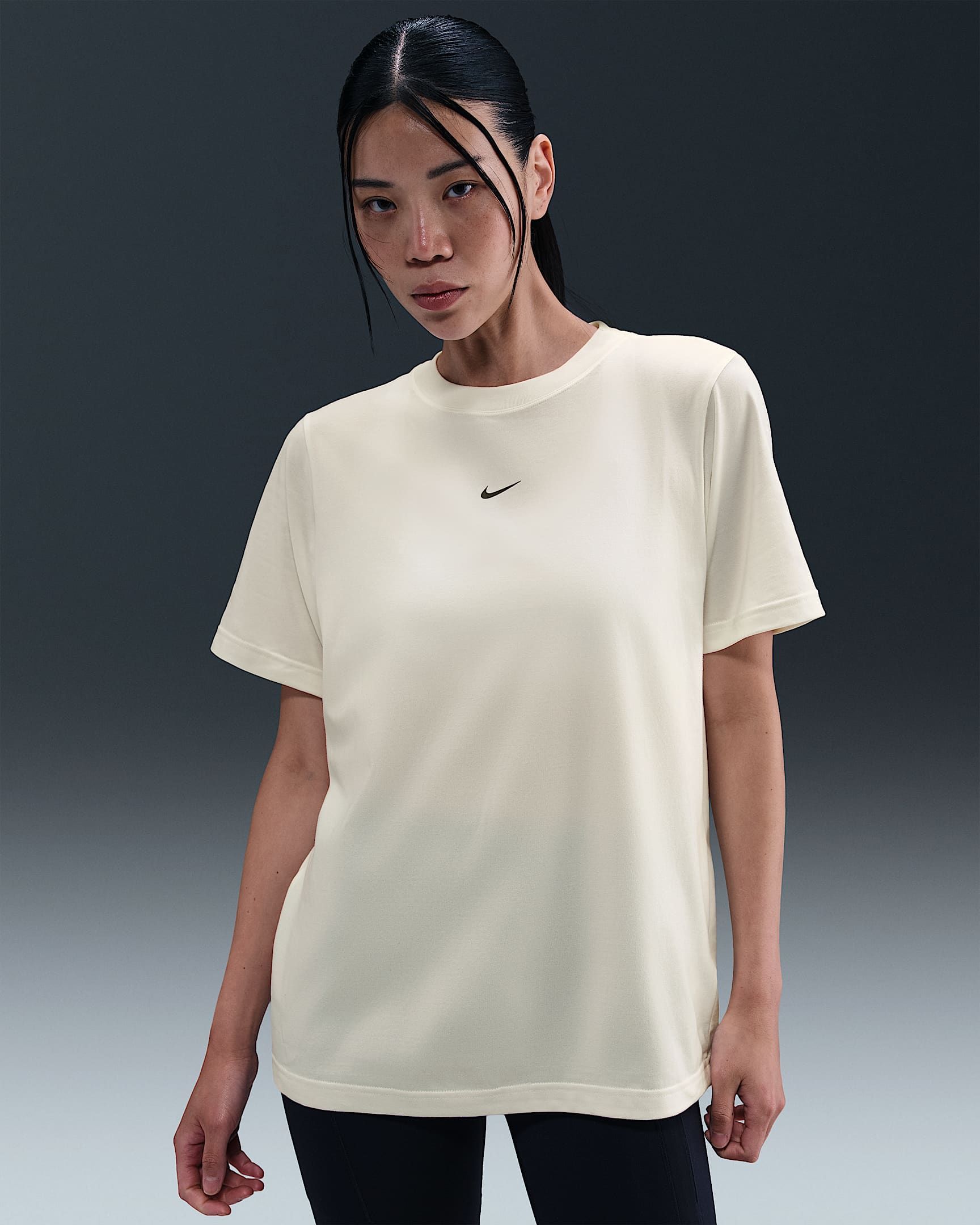 ナイキ ウィメンズ Dri-FIT ショートスリーブ Tシャツ - セイル/リッジロック
