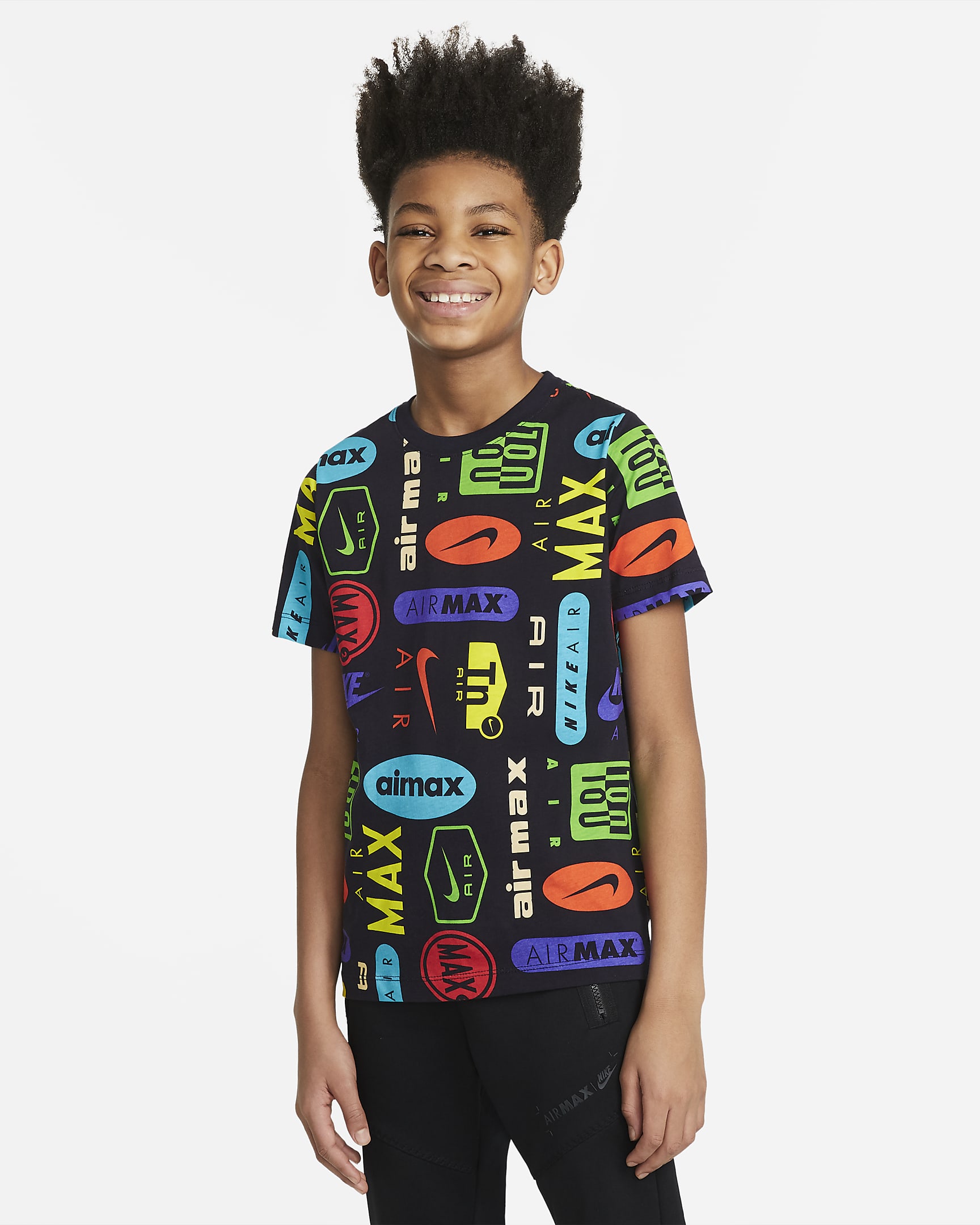 Nike Sportswear Big Kids' (Boys') T-Shirt - Obsidian