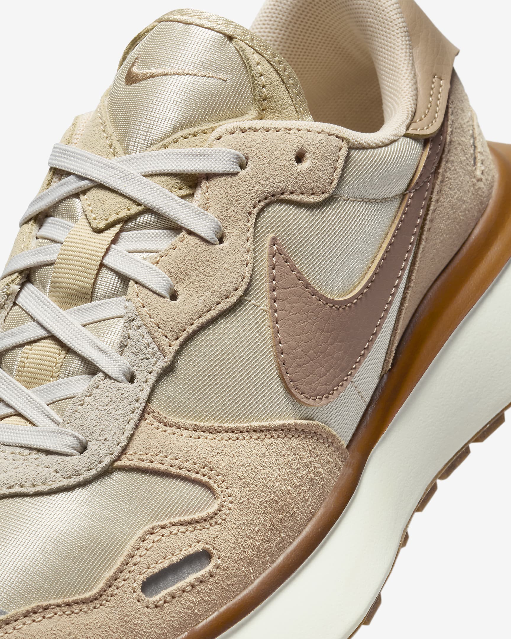 Nike Phoenix Waffle damesschoenen - Sanddrift/Sesame/Metallic Silver/Hemp