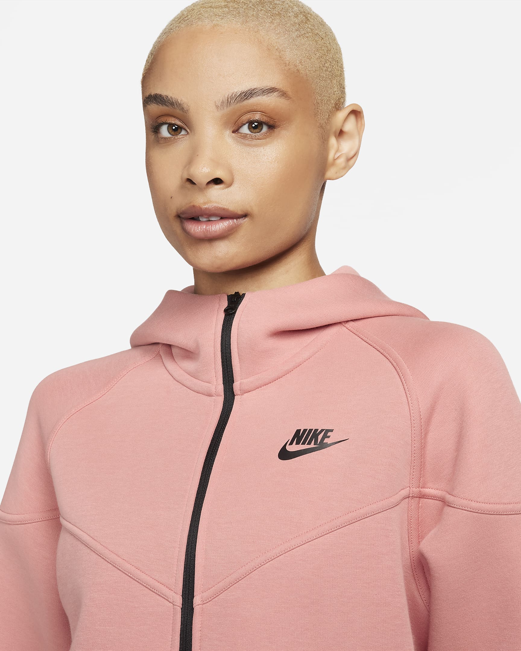 Damska bluza z kapturem i zamkiem na całej długości Nike Sportswear Tech Fleece Windrunner - Red Stardust/Czerń