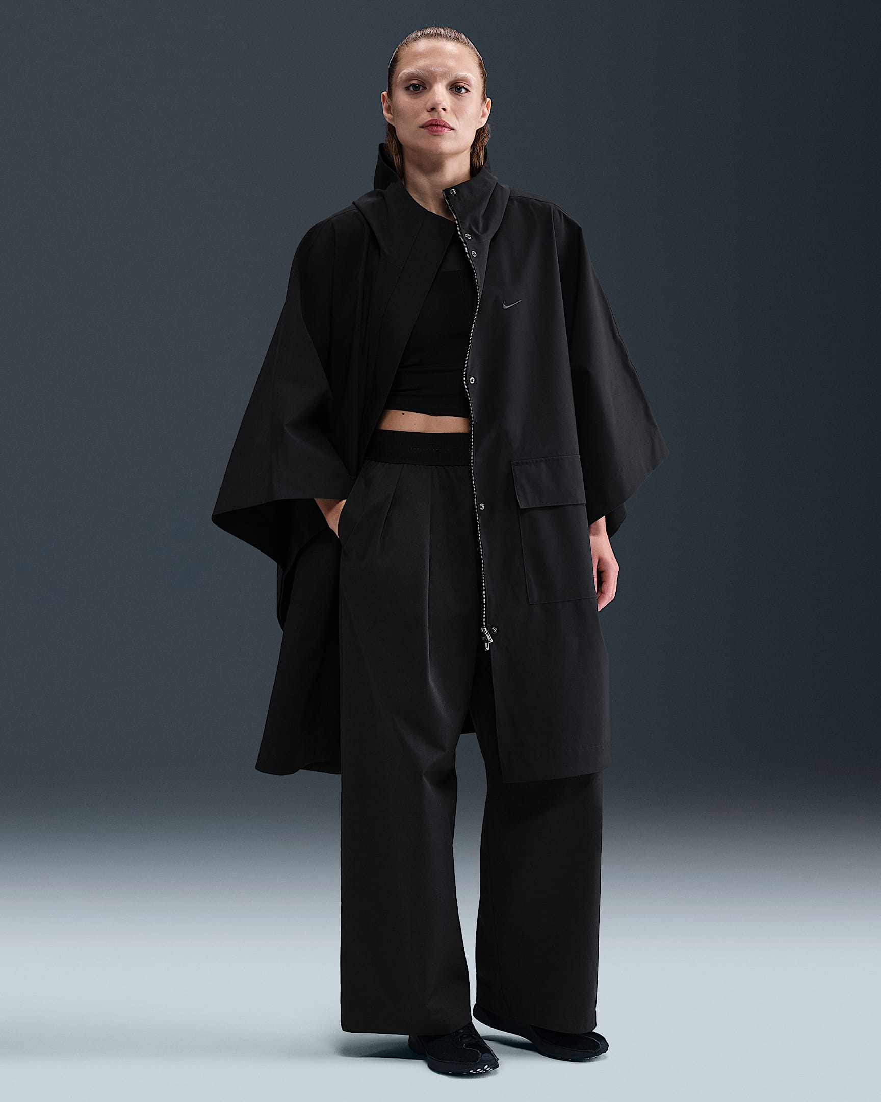 Nike Sportswear Women's Tailored Rain Poncho - Black/Anthracite