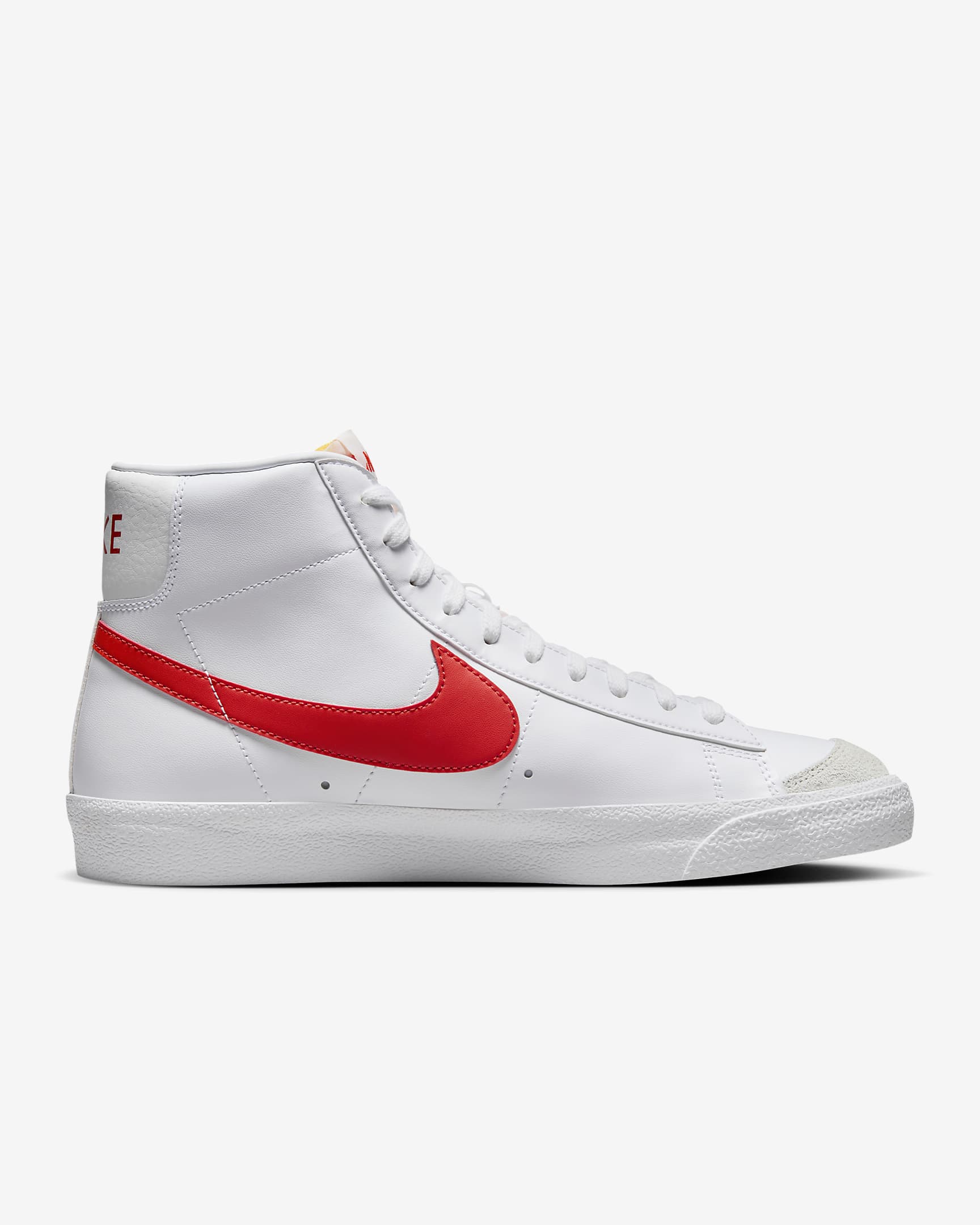 Nike Blazer Mid '77 Vintage Men's Shoes - White/Summit White/Picante Red