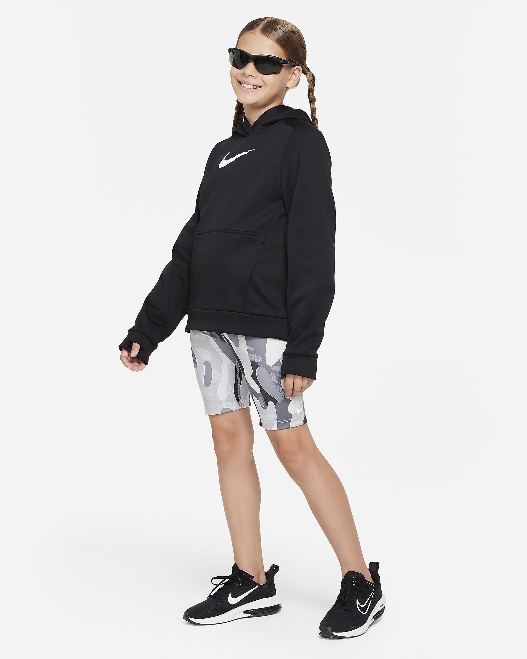 Nike Dri-FIT One Older Kids' (Girls') Biker Shorts. Nike RO