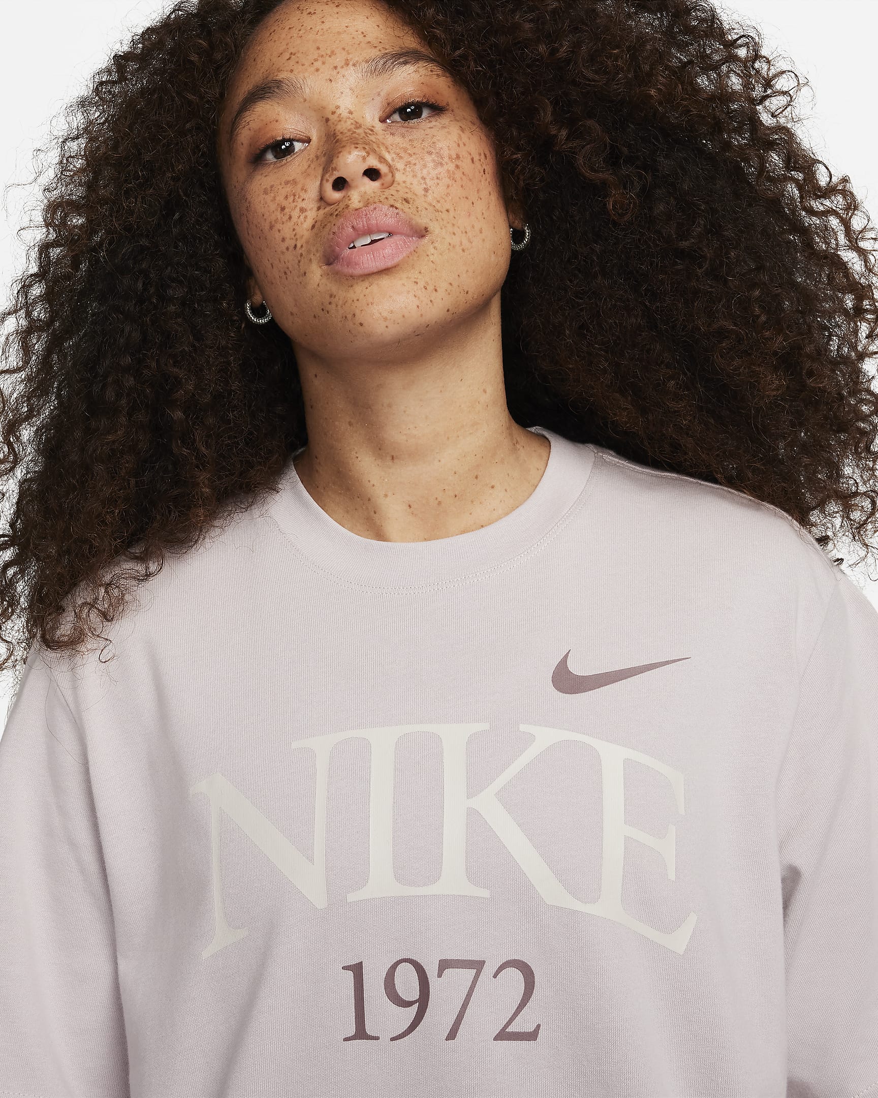 nike classic women