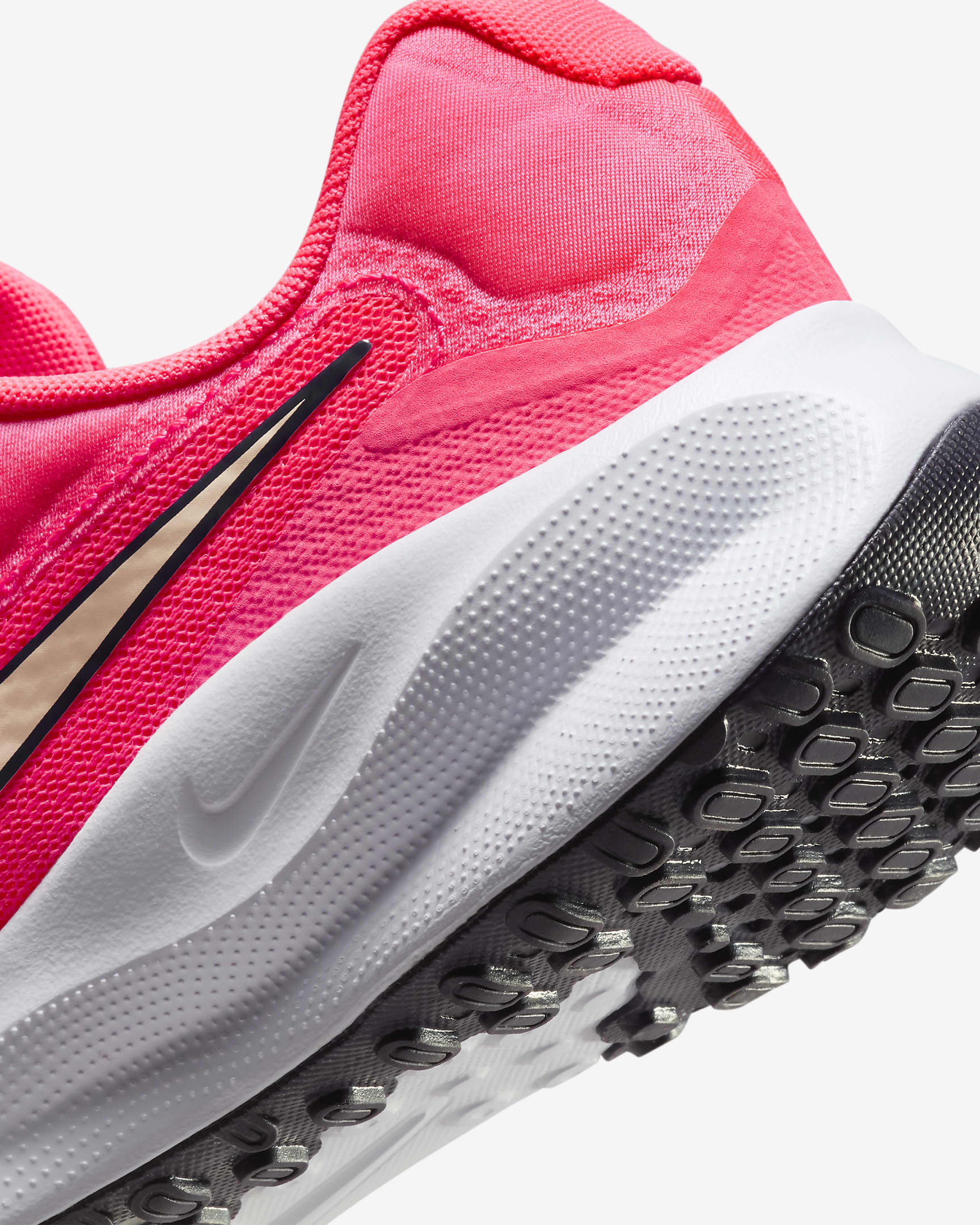 Nike Revolution 7 hardloopschoenen voor dames (straat) - Hot Punch/Dark Raisin/Crimson Tint