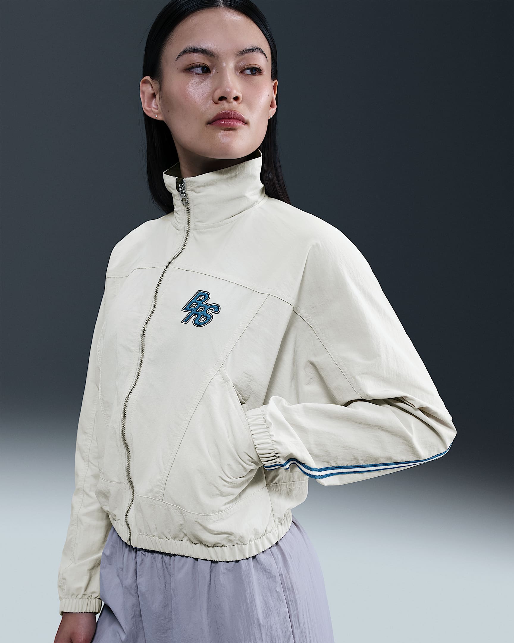 Nike Sportswear Women's Oversized Woven Jacket - Light Bone/Anthracite