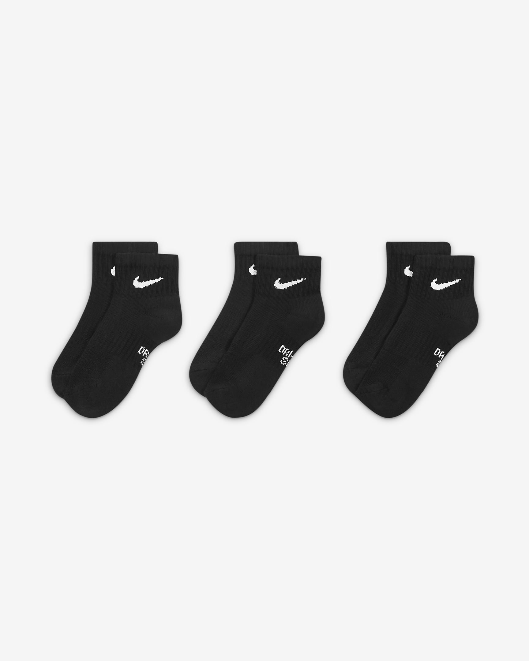 Nike Everyday Older Kids' Cushioned Ankle Socks (3 Pairs). Nike ID