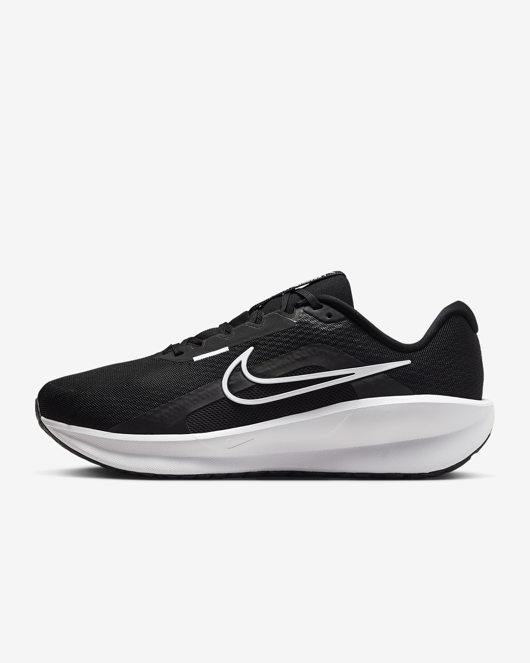 Nike Downshifter 13 Men's Road Running Shoes (Extra Wide). Nike PH