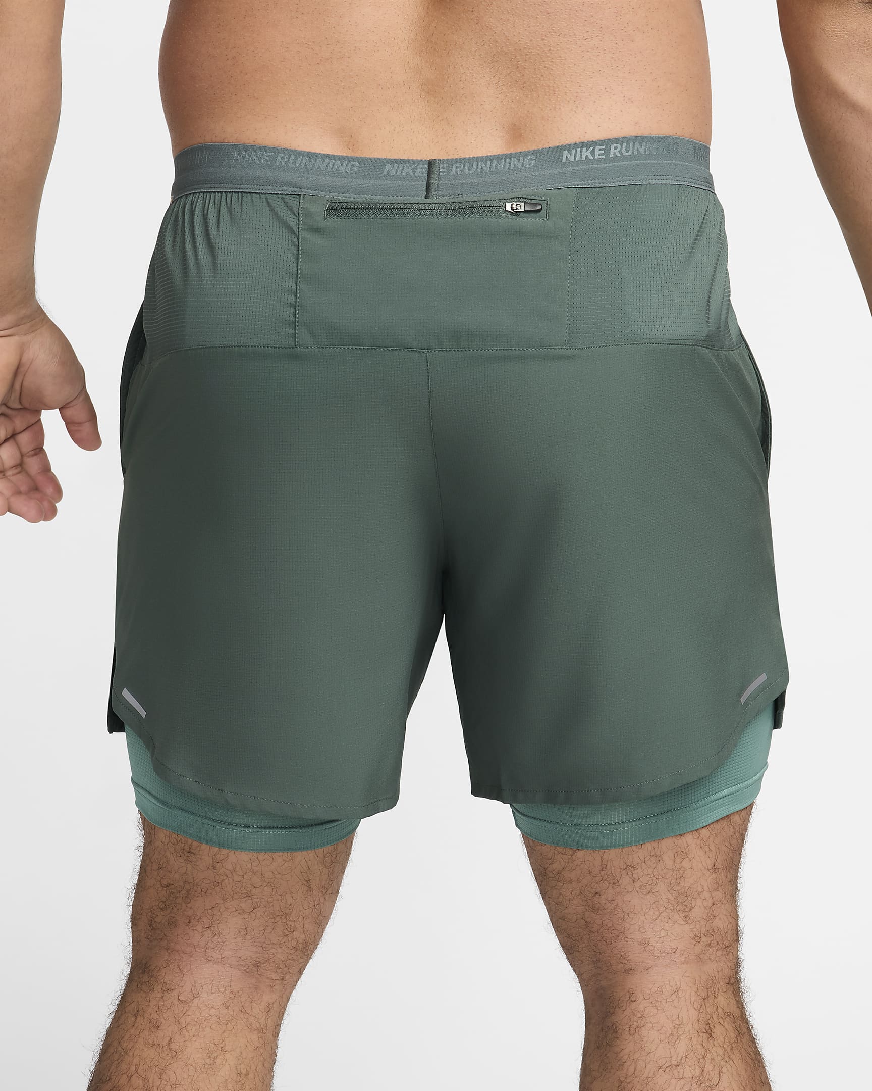 Nike Stride Men's Dri-FIT 18cm (approx.) 2-in-1 Running Shorts - Vintage Green/Bicoastal/Black