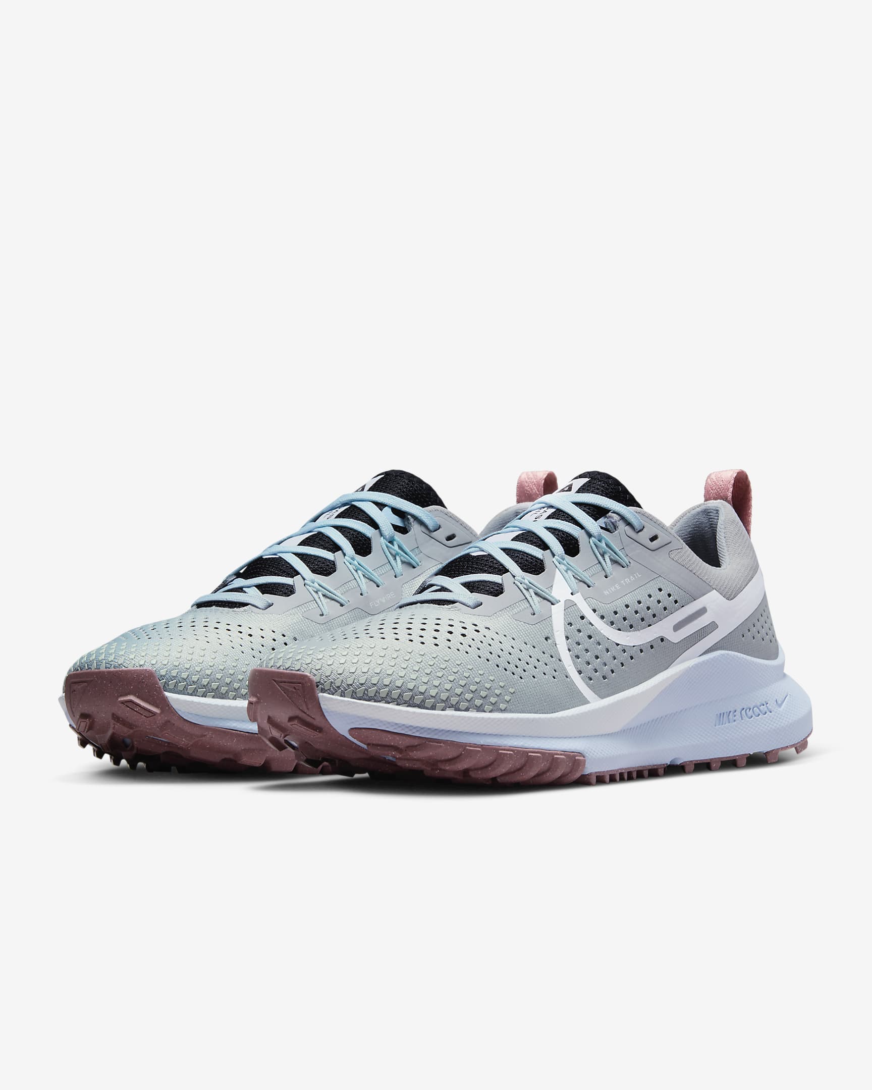 Nike Pegasus Trail 4 Women's Trail Running Shoes - Light Smoke Grey/Black/Glacier Blue/White