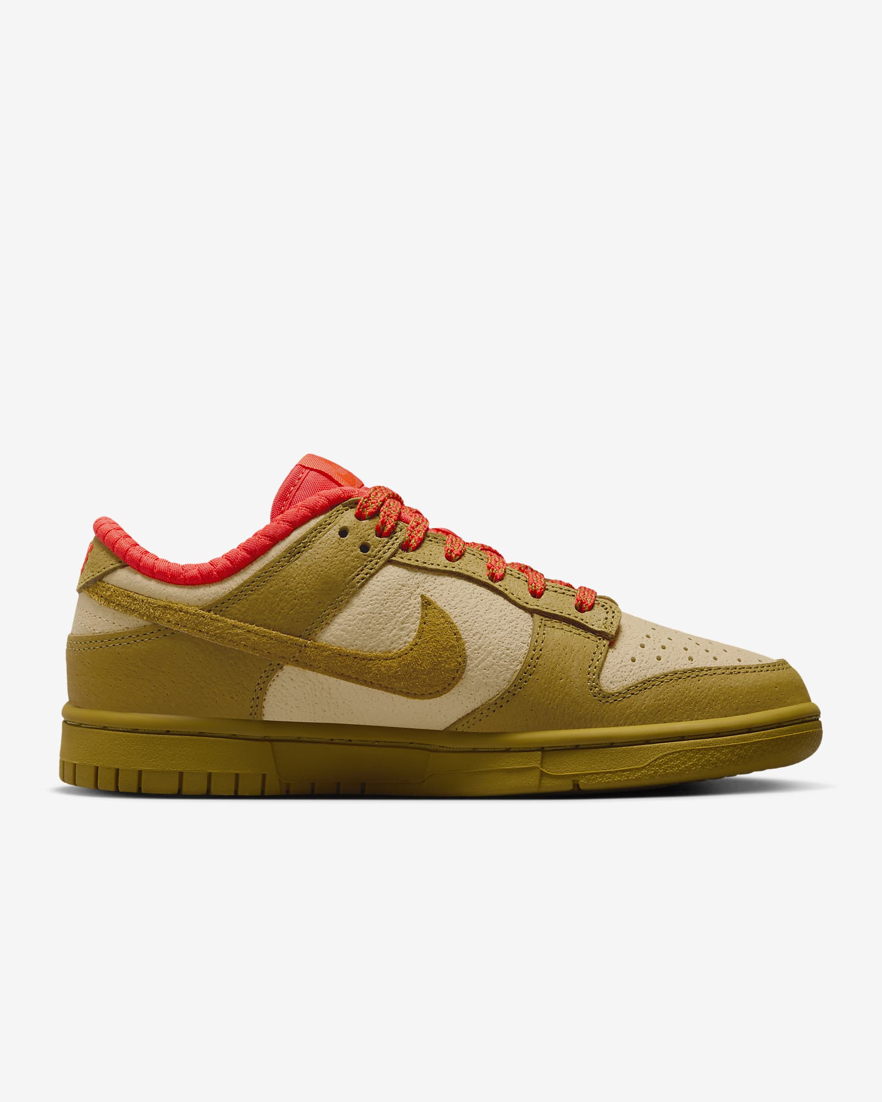 Calzado para mujer Nike Dunk Low - Sésamo/Rojo picante/Broncino