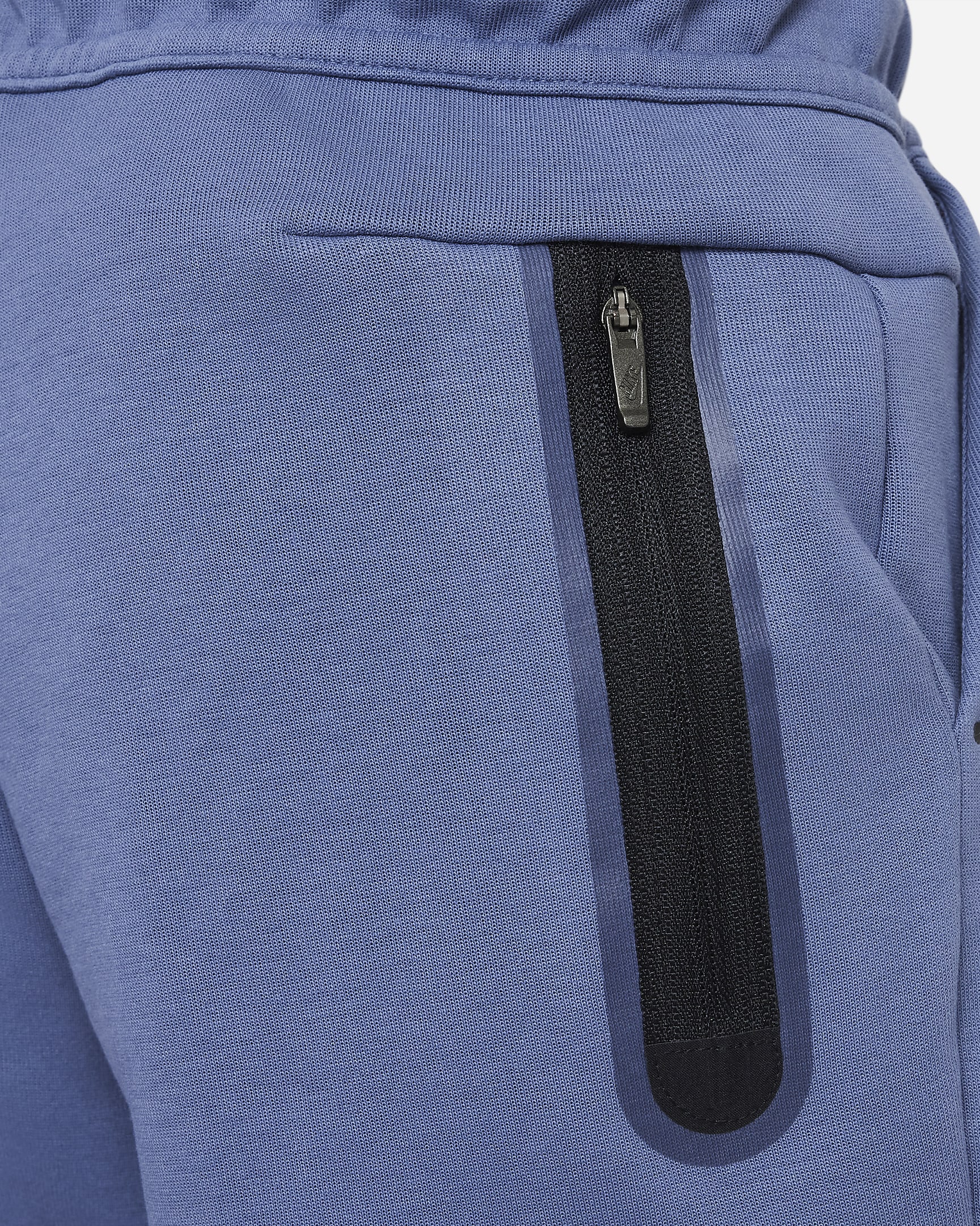 Nike Sportswear Tech Fleece Older Kids' (Boys') Shorts. Nike IN