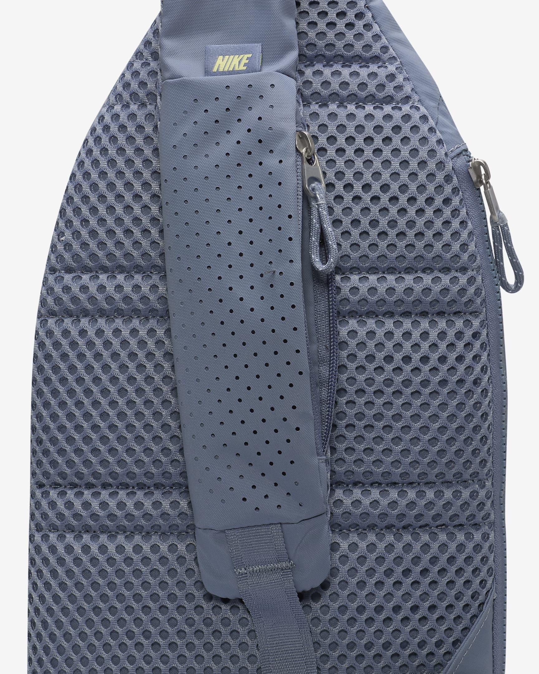 Nike Sportswear Essentials Sling Bag (8L). Nike HU
