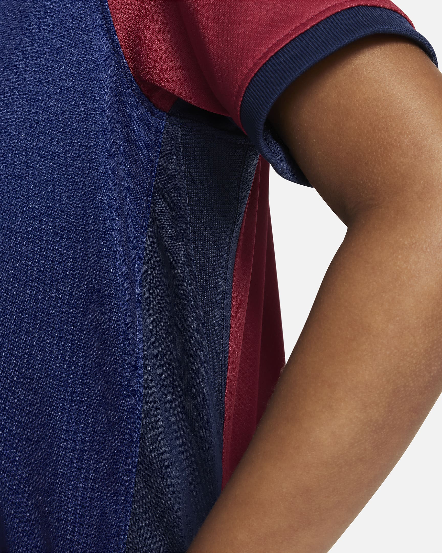 FC Barcelona 2024/25 Stadium (hjemmedrakt) Nike Football Replica draktsett i tre deler til små barn - Deep Royal Blue/Noble Red/Midnight Navy/Club Gold