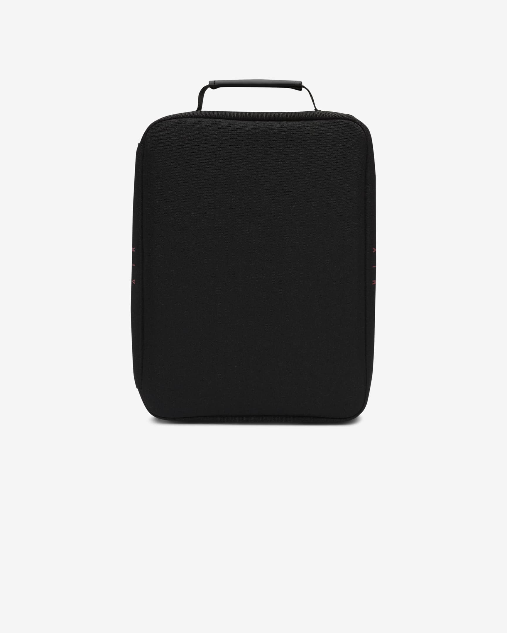 Jordan The Shoe Box Shoe Bag (13L). Nike UK