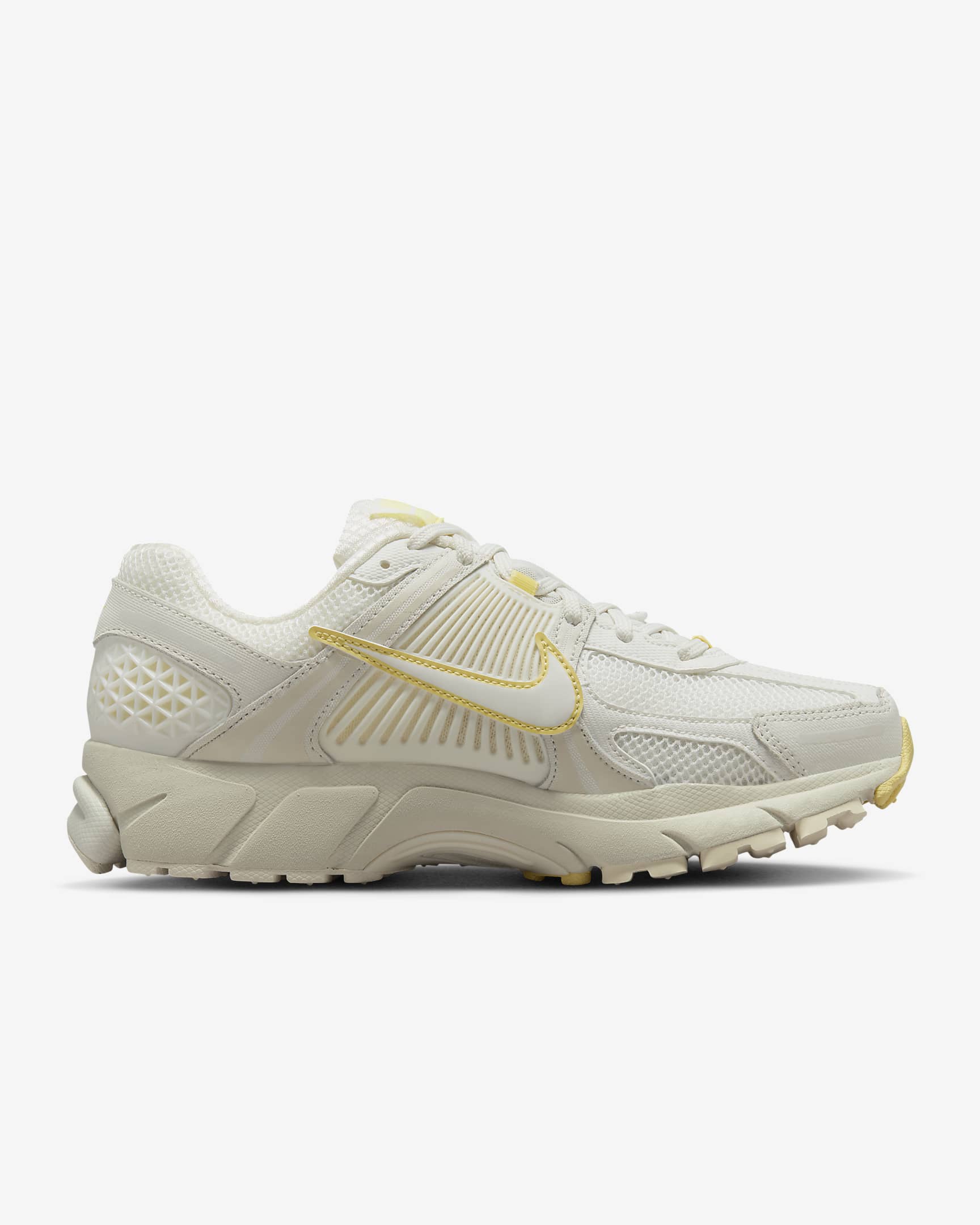 Tenis para mujer Nike Zoom Vomero 5 - Vela/Marfil pálido/Amarillo suave/Vela