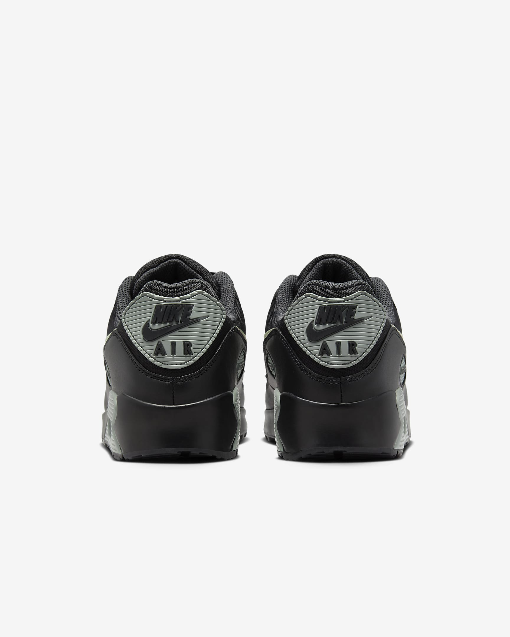 Nike Air Max 90 GORE-TEX Men's Shoes. Nike BE