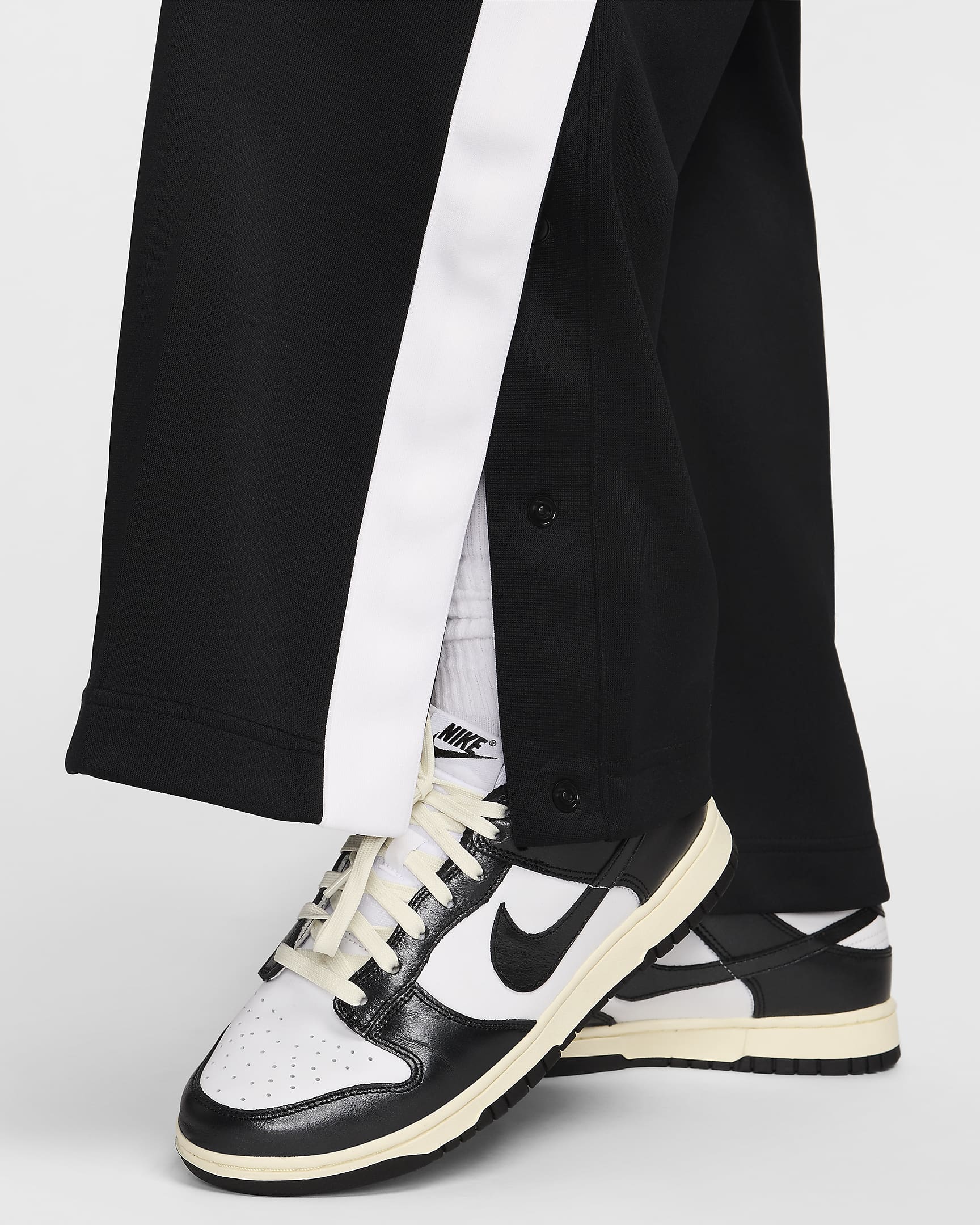 Nike Sportswear Women's Knit Pants - Black/White/White