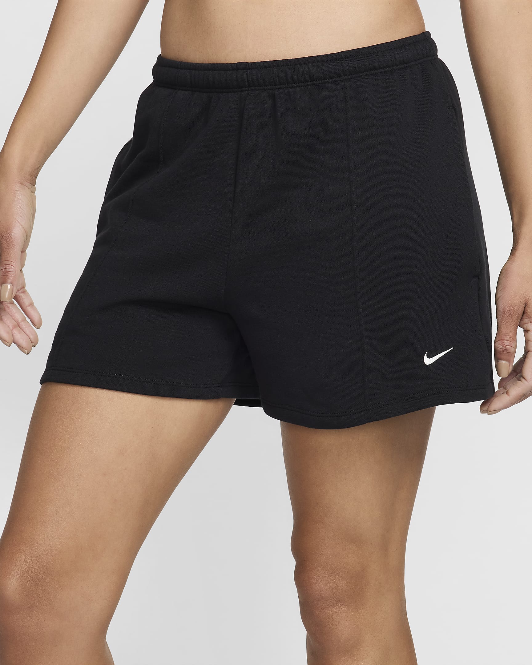 Nike Sportswear Chill Terry shorts van sweatstof met halfhoge taille voor dames (10 cm) - Zwart/Sail