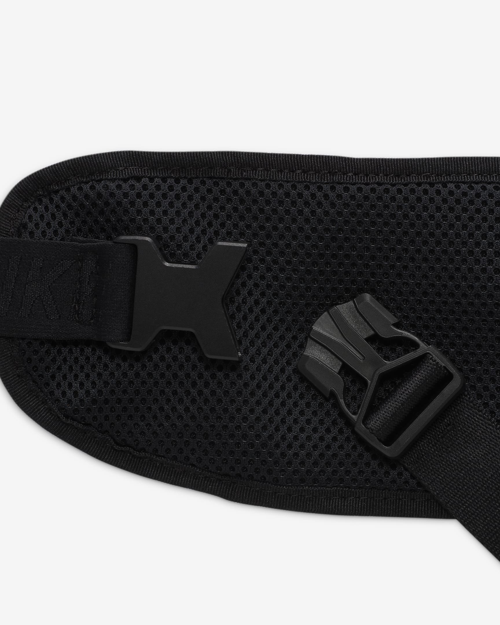 Nike Challenger Running Fanny Pack (Large, 1L).