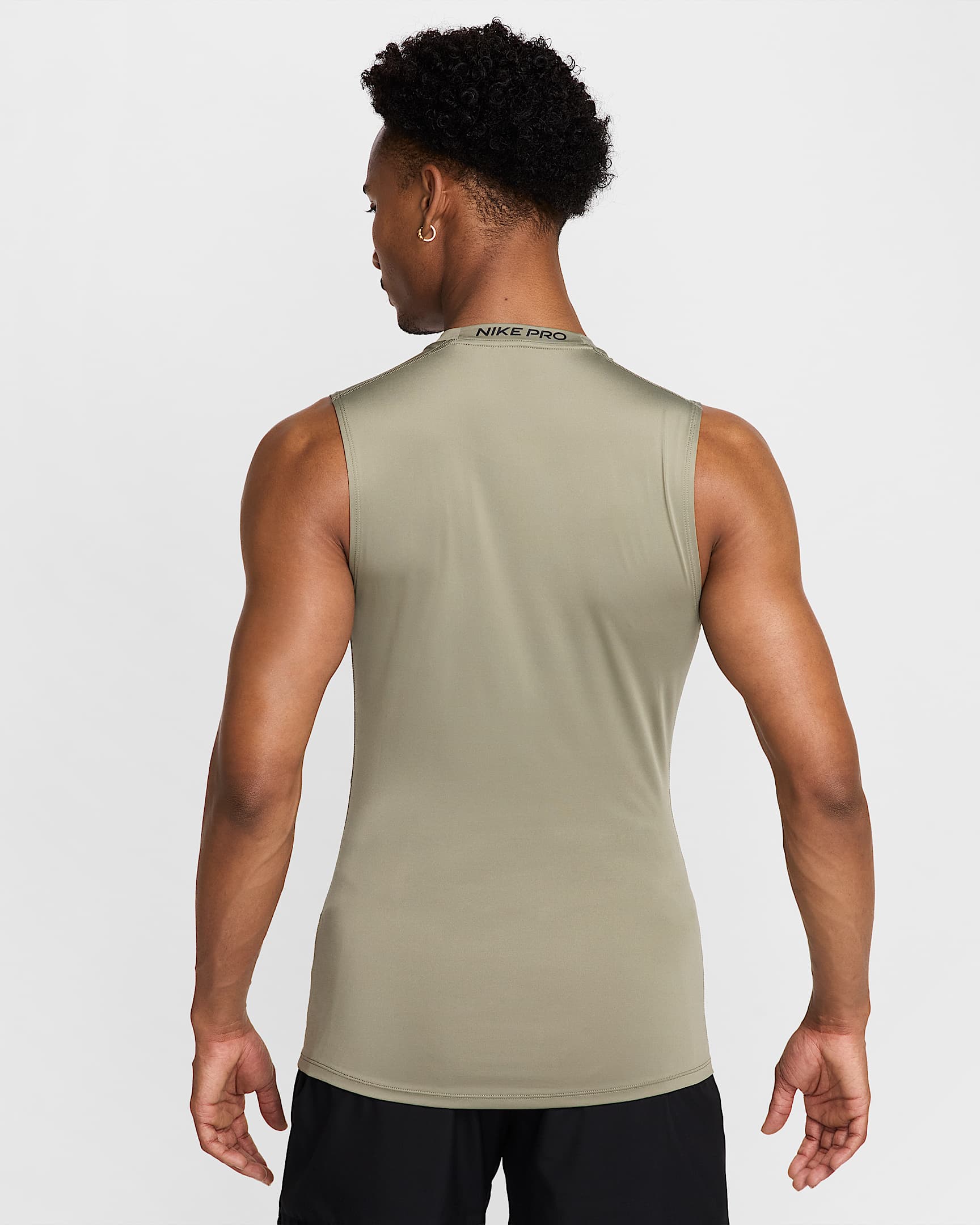 Nike Pro Men's Dri-FIT Tight Sleeveless Fitness Top. Nike UK
