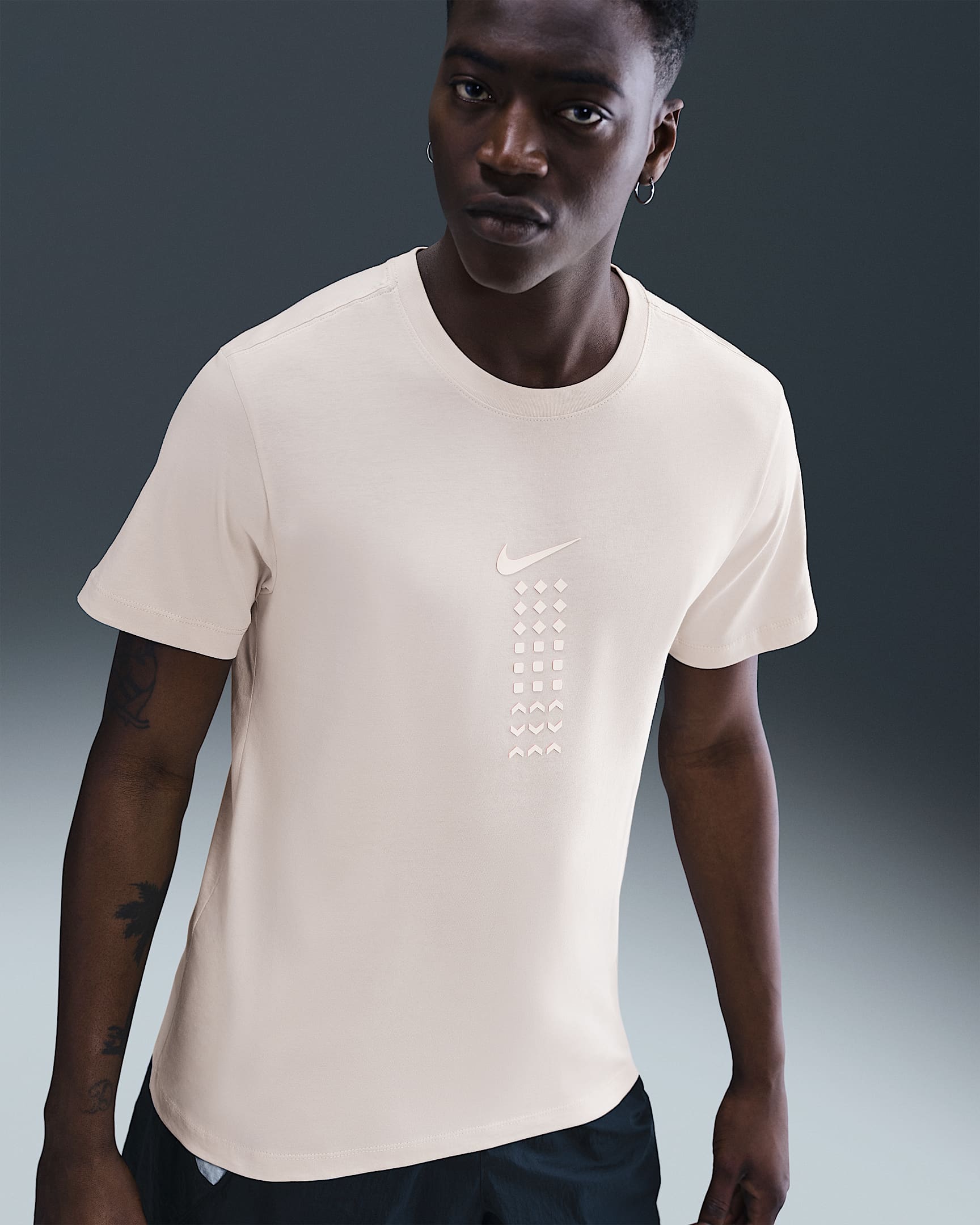 T-shirt Nike Sportswear – Uomo - Light Bone