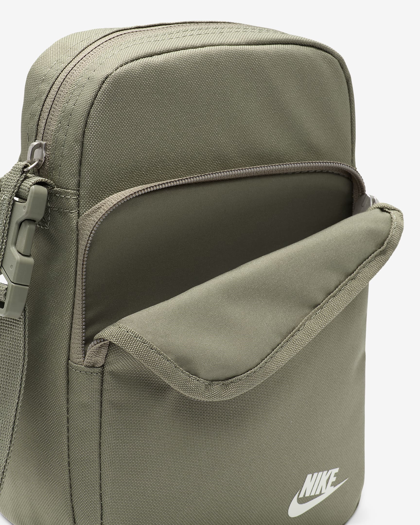 Nike Heritage Cross-Body Bag (4L) - Light Army/Light Army/Sail