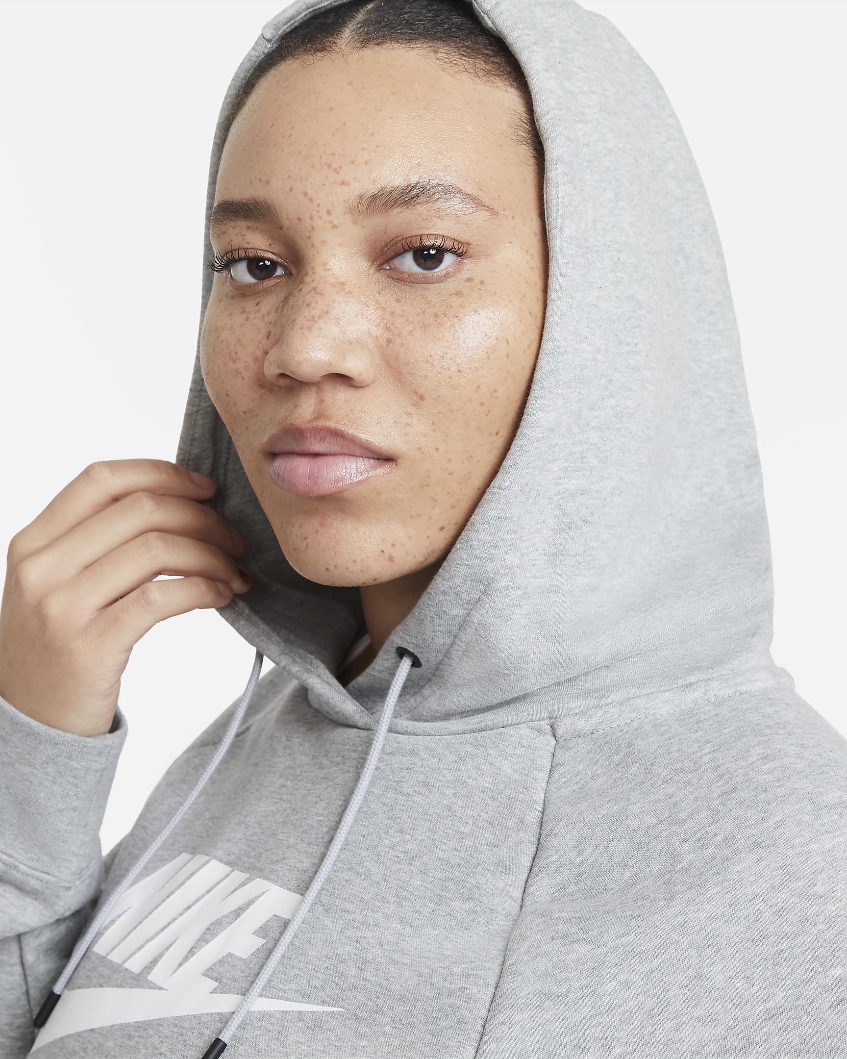 Nike Sportswear Essential Hoodie voor dames (Plus Size). Nike BE