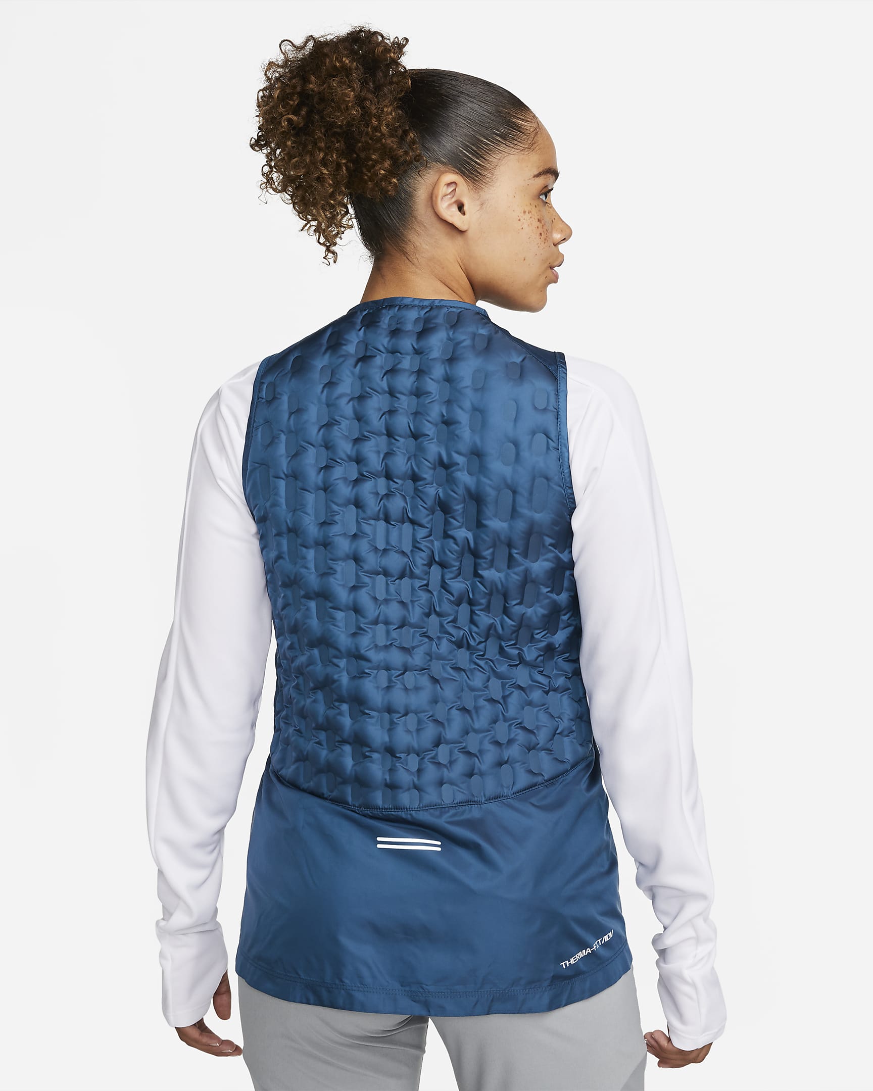 Nike ThermaFIT ADV Women's Downfill Running Gilet. Nike DK