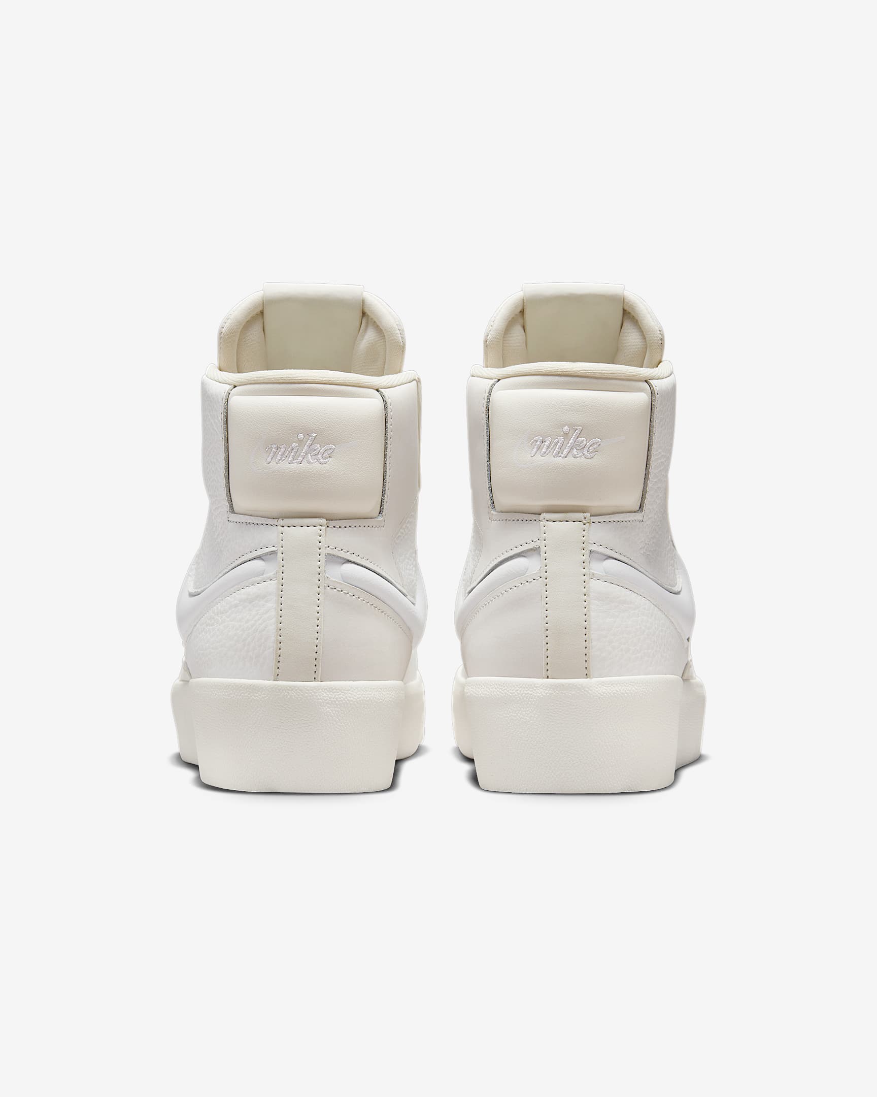 Nike Blazer Mid Victory Women's Shoes. Nike SI