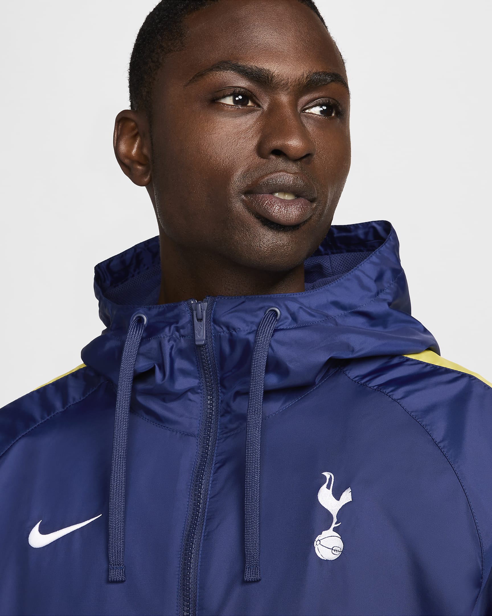 Tottenham Hotspur Nike Soccer kapucnis, szőtt férfi tréningruha - Binary Blue/Varsity Maize/Fehér