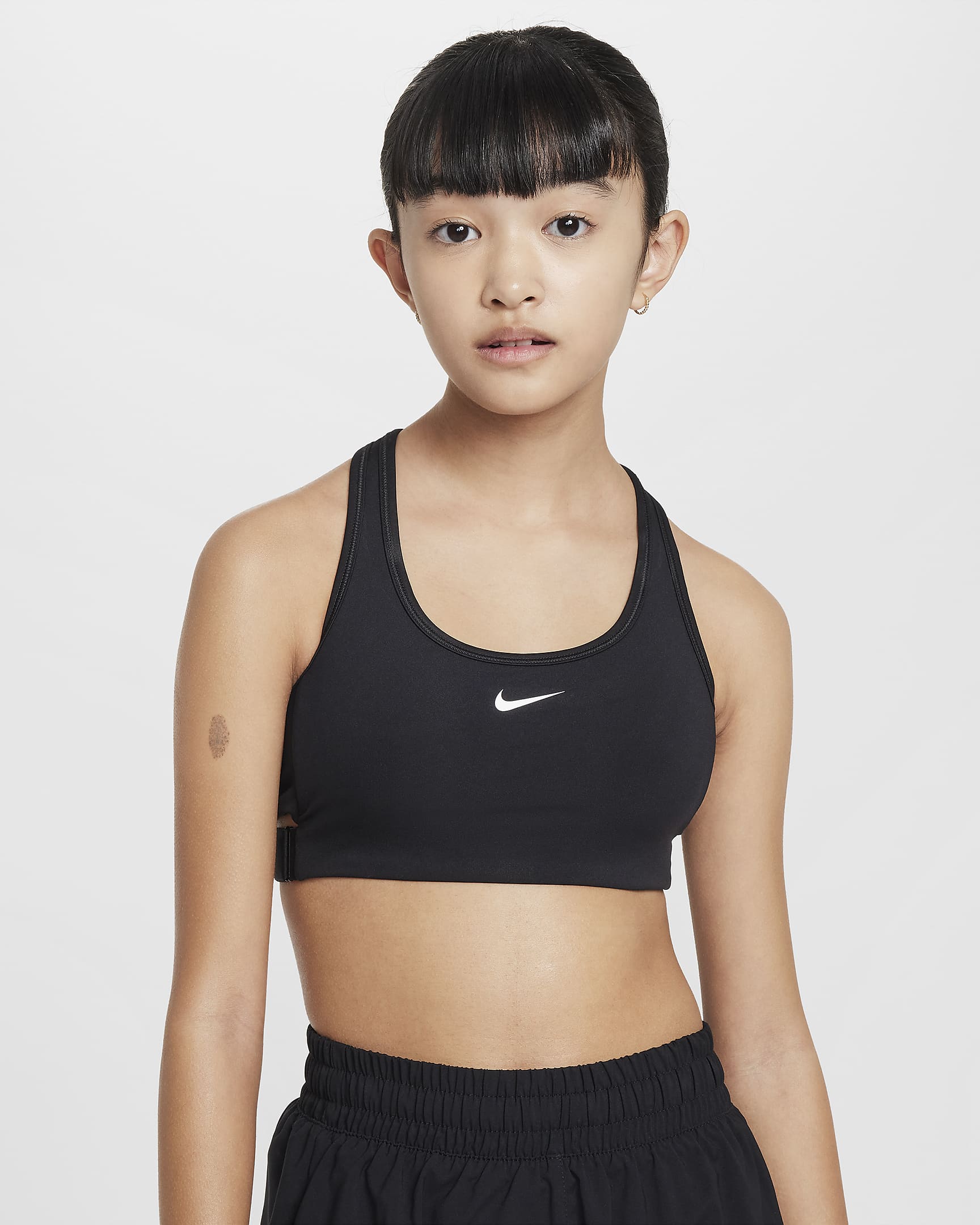 Nike Swoosh EasyOn Older Kids' (Girls') Sports Bra - Black/White